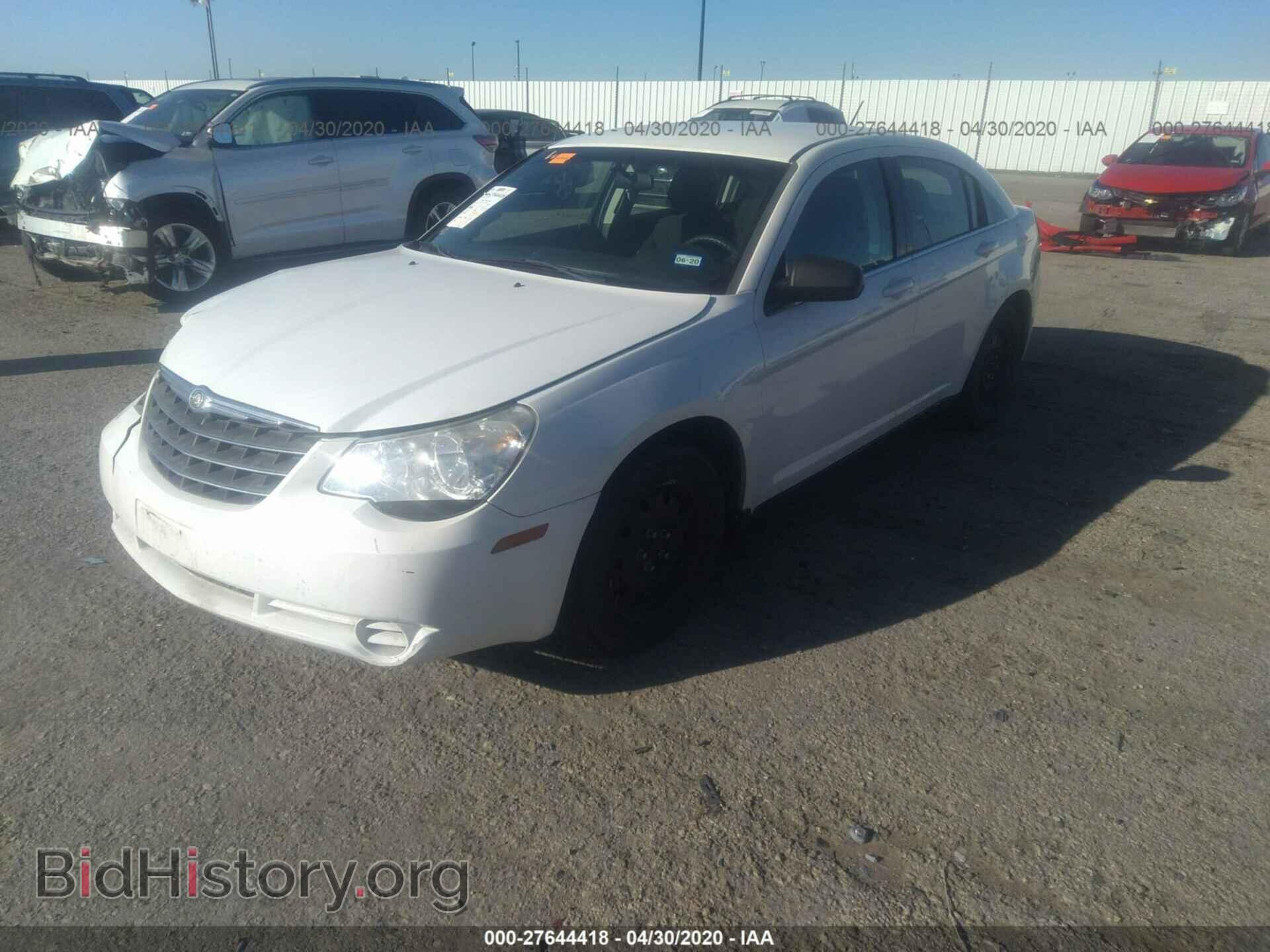 2010 CHRYSLER SEBRING - VIN: 1C3CC4FBXAN208285 - Фото 2