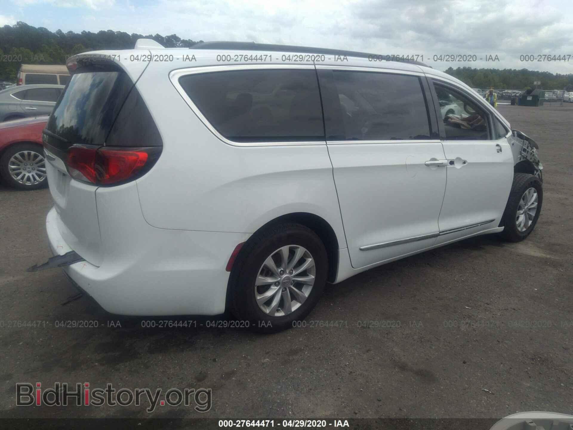 2017 CHRYSLER PACIFICA - VIN: 2C4RC1BG7HR687882 - Photo 4