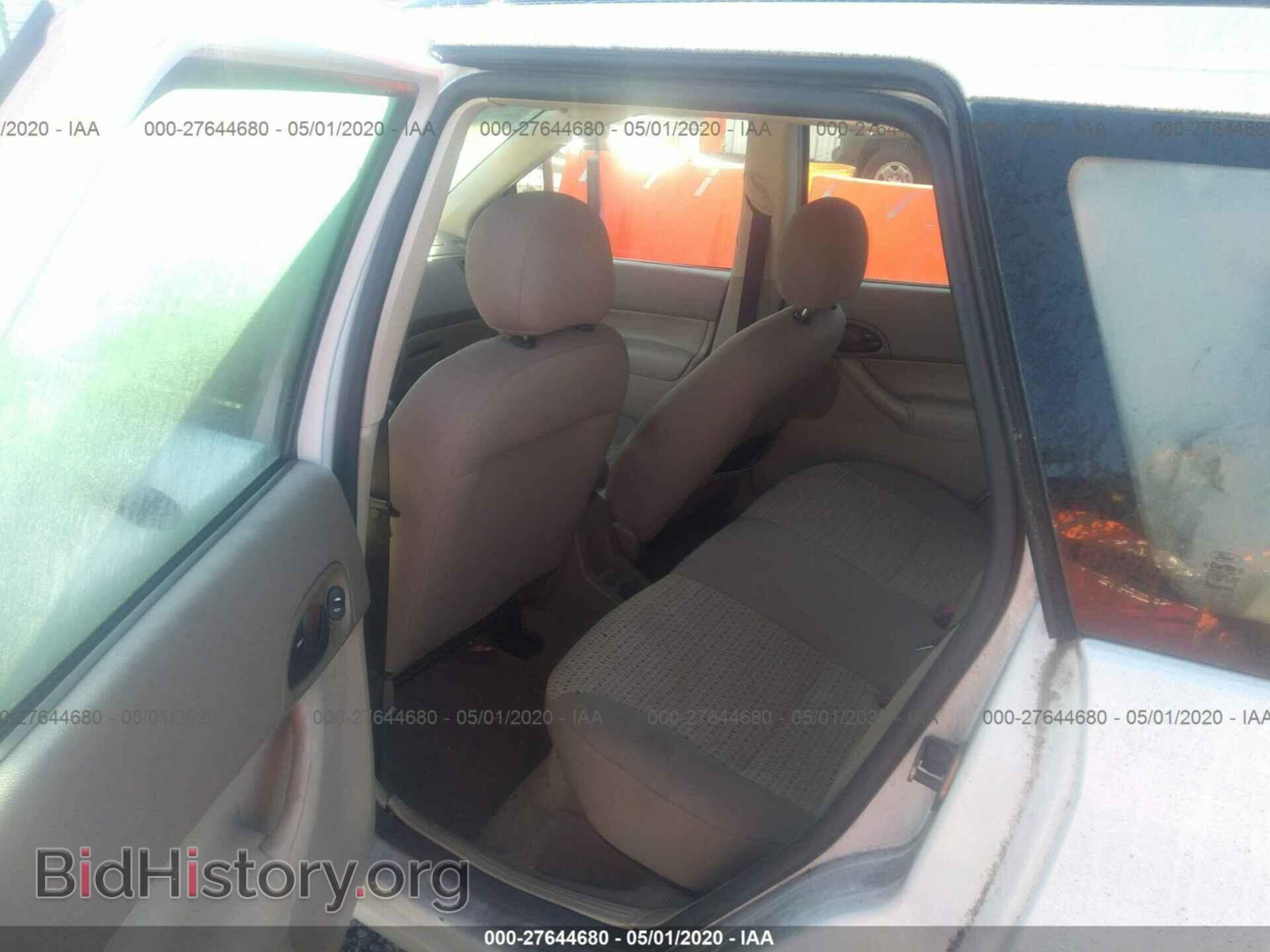 2005 FORD FOCUS - VIN: 1FAFP36N05W161002 - Фото 8