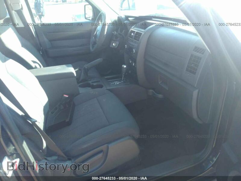 2011 Dodge NITRO (VIN 1D4PT4GK5BW549409) — photo 5 of 11