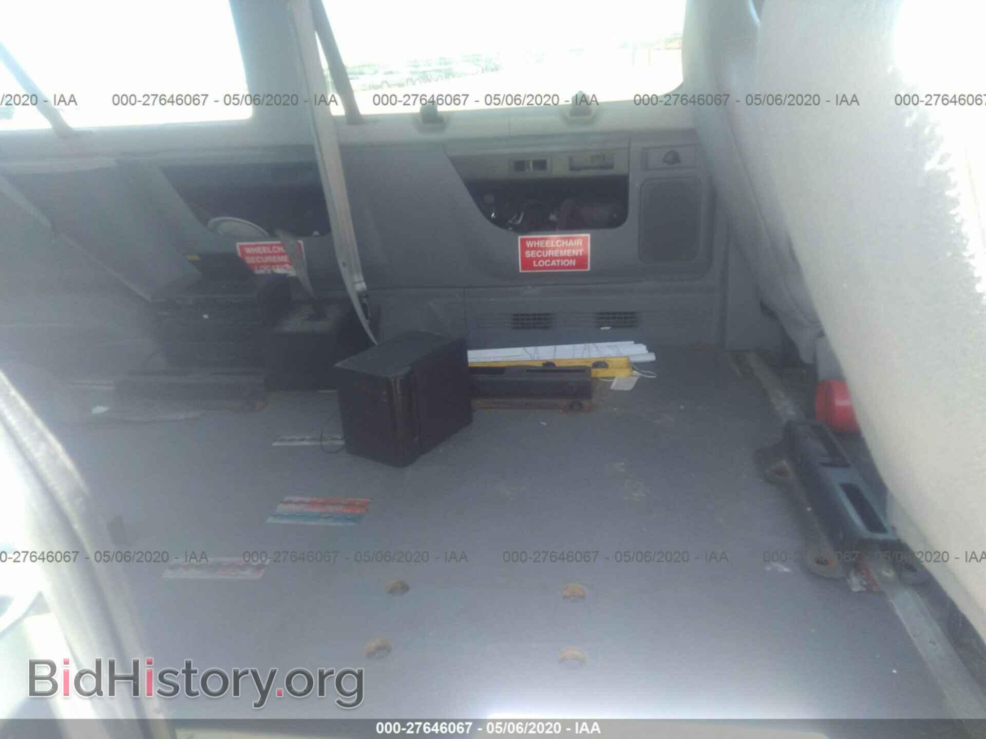 2010 FORD ECONOLINE - VIN: 1FBSS3BL0ADA67515 - Фото 8
