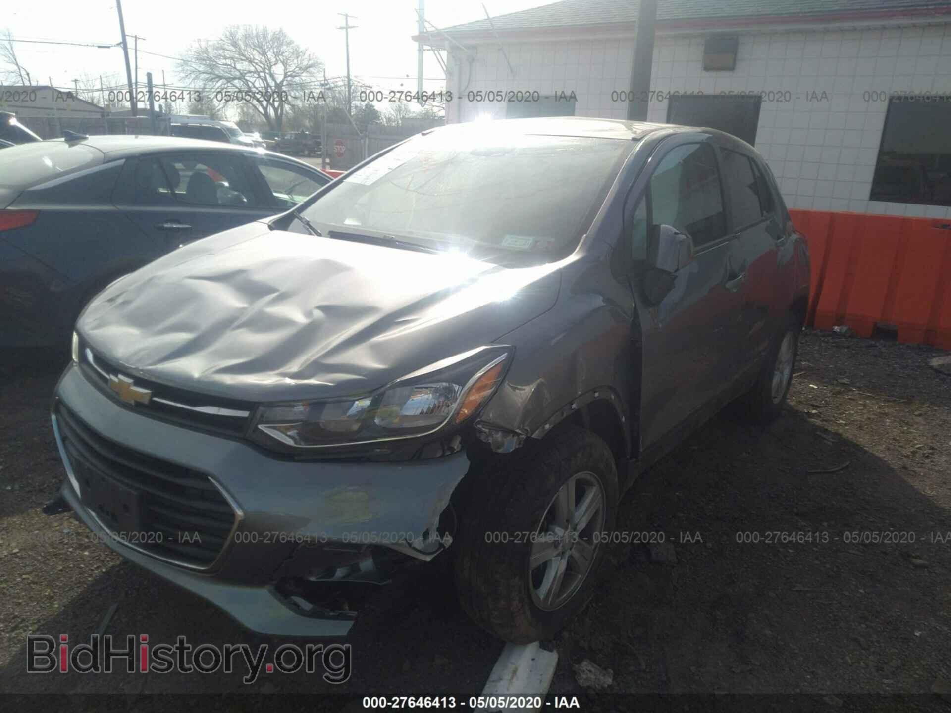 2020 CHEVROLET TRAX - VIN: 3GNCJNSB1LL162000 - Фото 2
