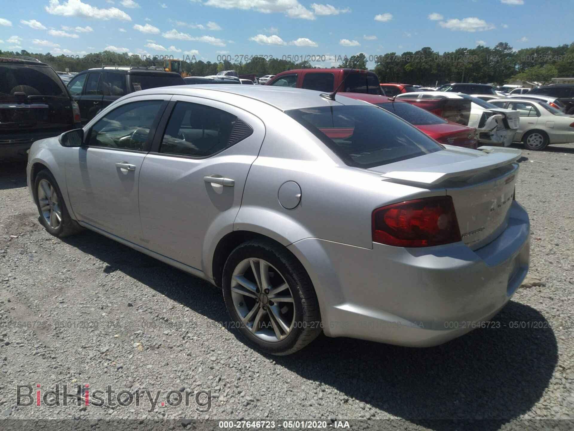 2011 DODGE AVENGER - VIN: 1B3BD1FG2BN526211 - Фото 3