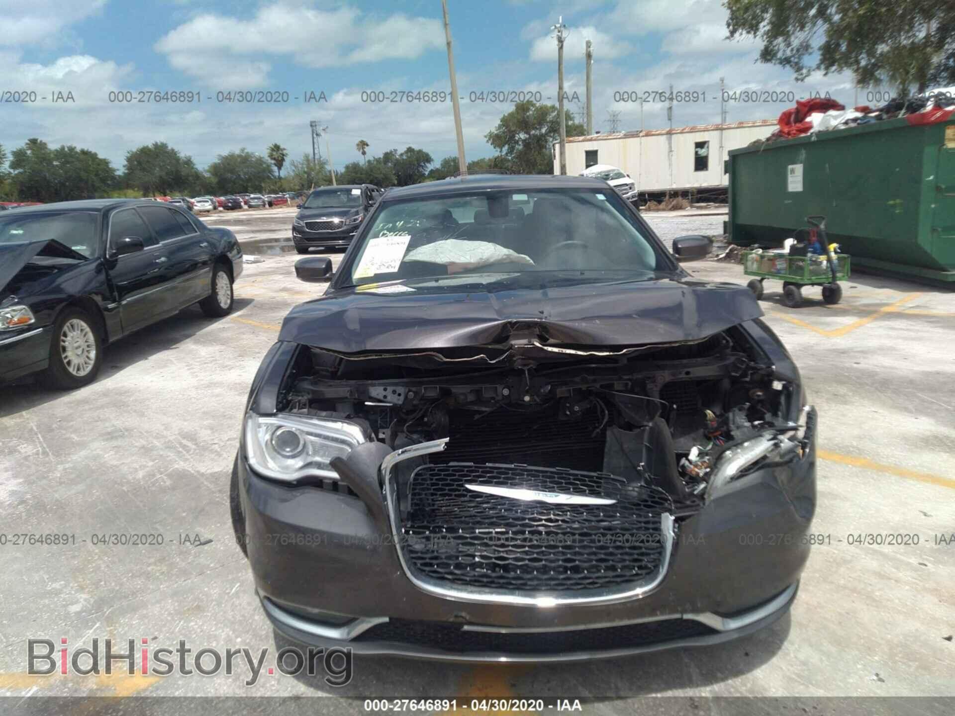 2015 CHRYSLER 300 - VIN: 2C3CCAAG4FH739550 - Фото 6