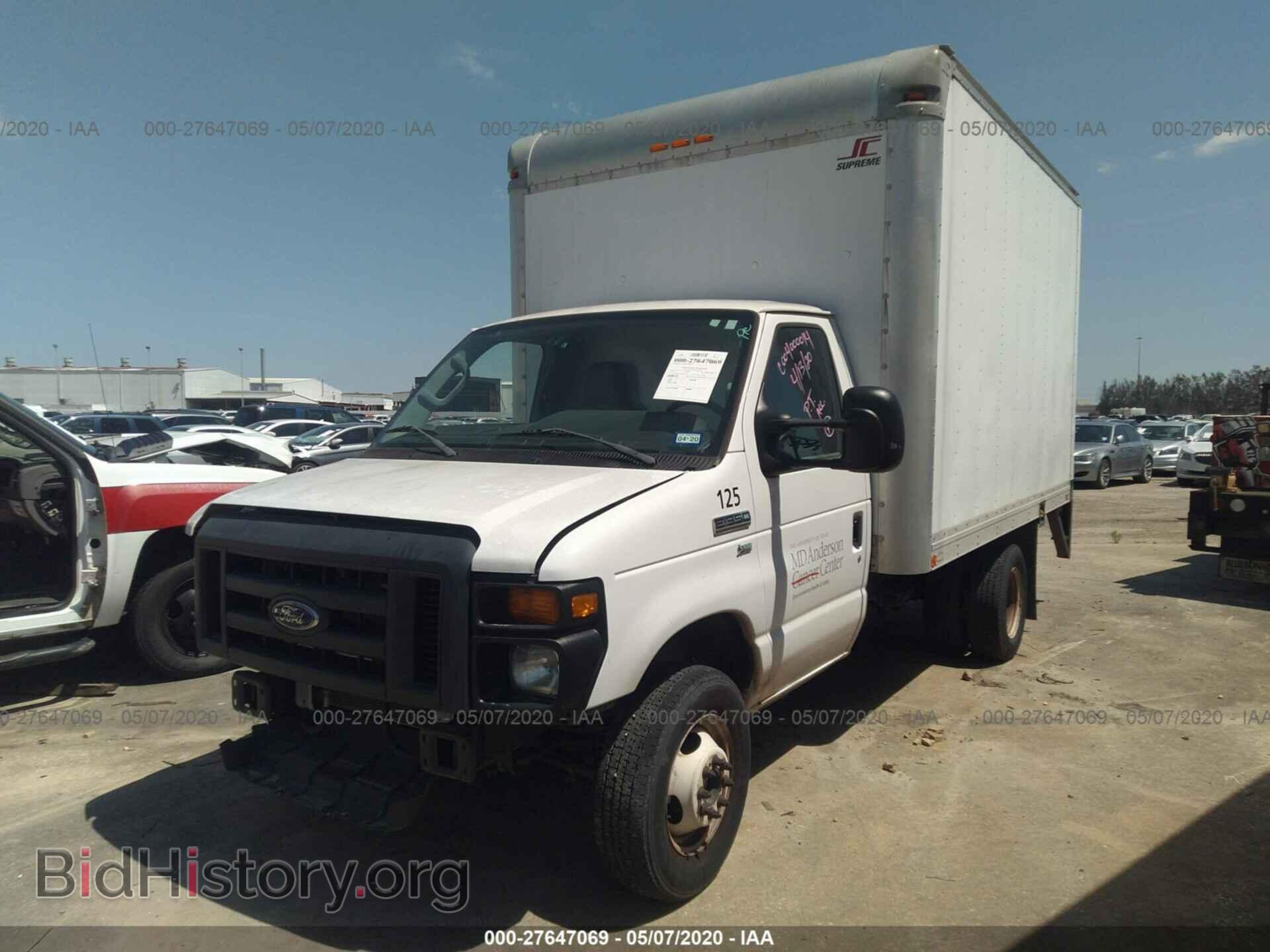 2013 FORD ECONOLINE - VIN: 1FDWE3FL2DDA74559 - Фото 2