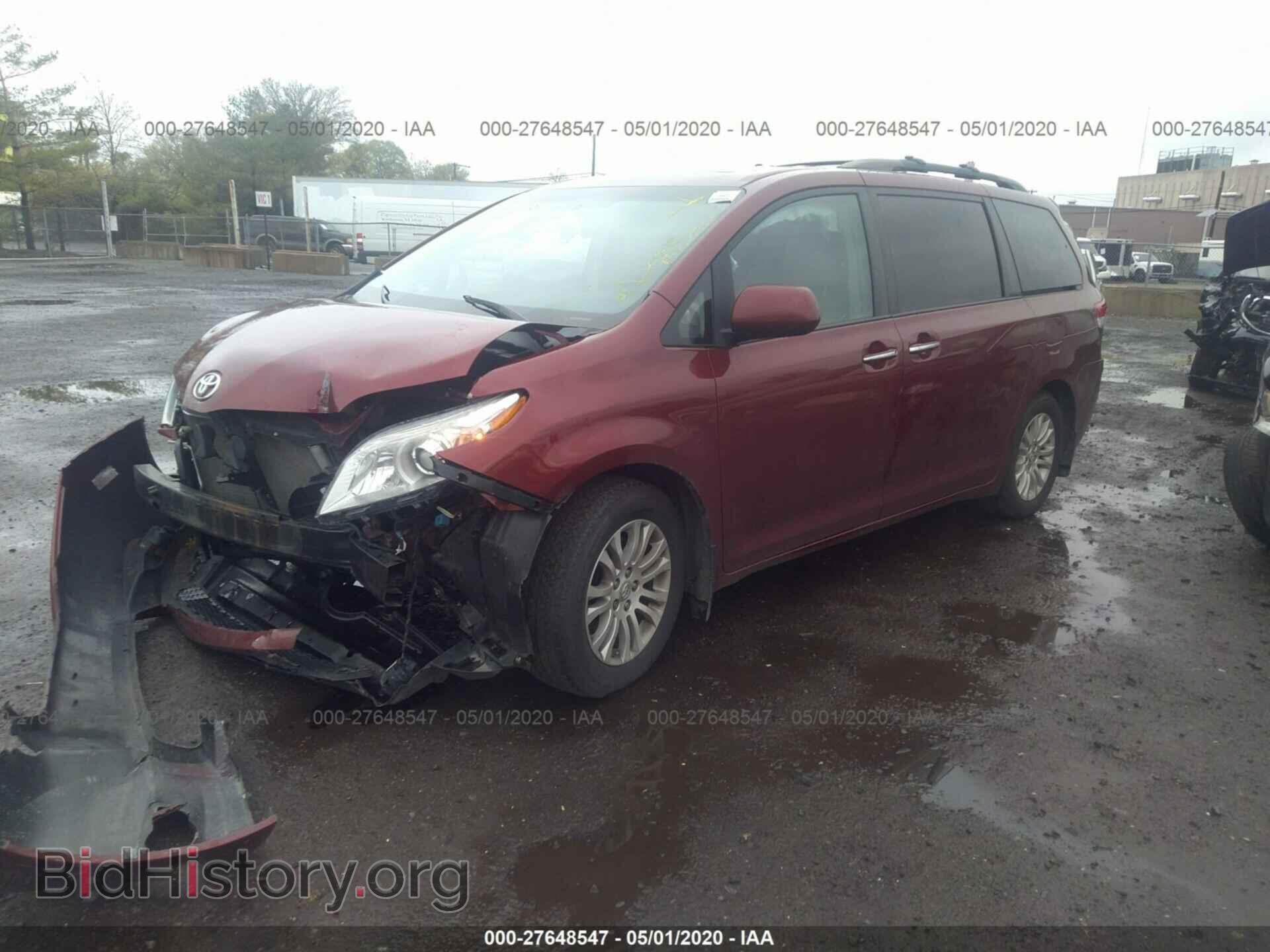 2013 TOYOTA SIENNA - VIN: 5TDYK3DC8DS402029 - Фото 2