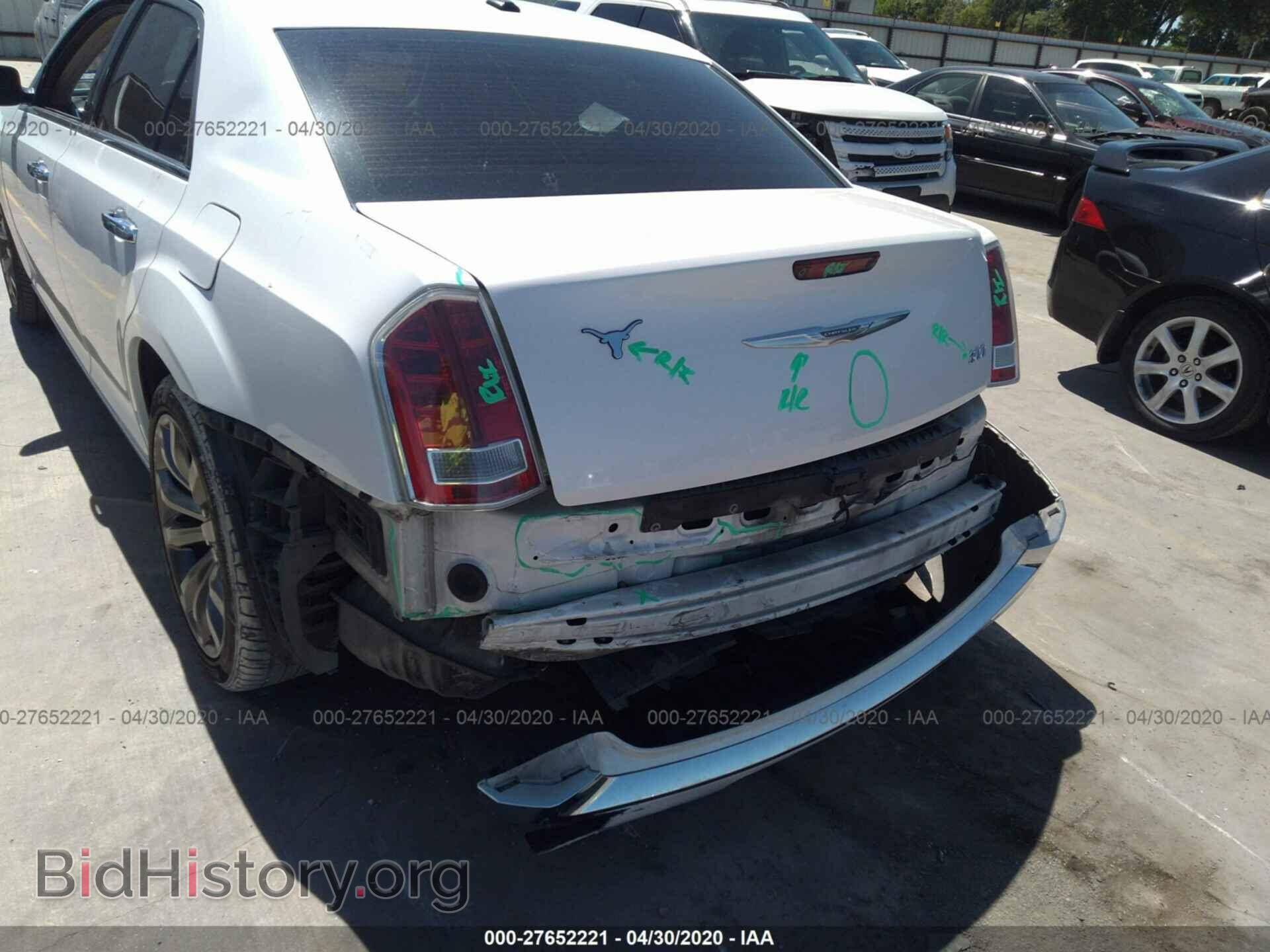2011 CHRYSLER 300 - VIN: 2C3CA5CG2BH564672 - Photo 6