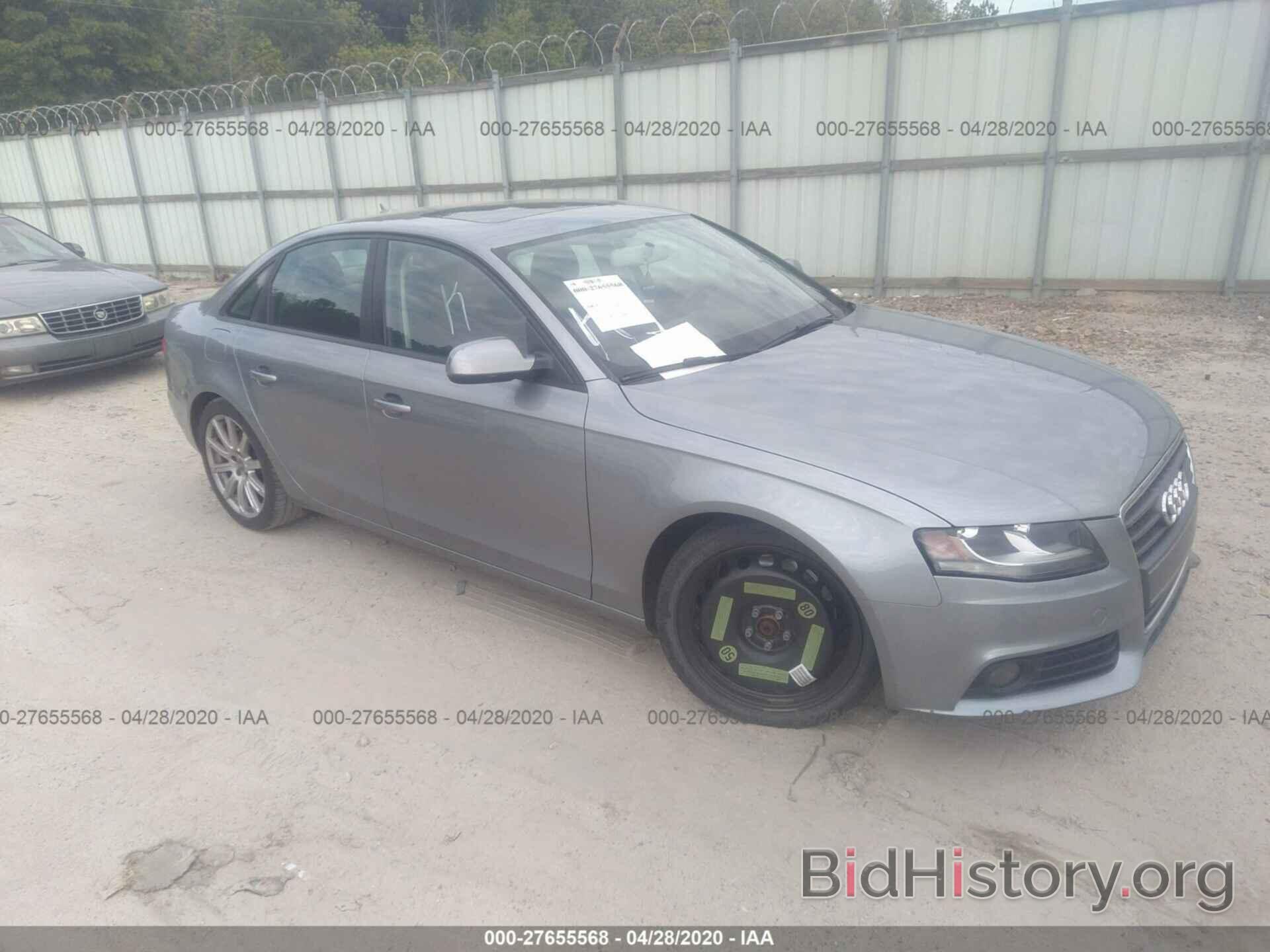 Photo WAUAFAFLXBN037019 - AUDI A4 2011