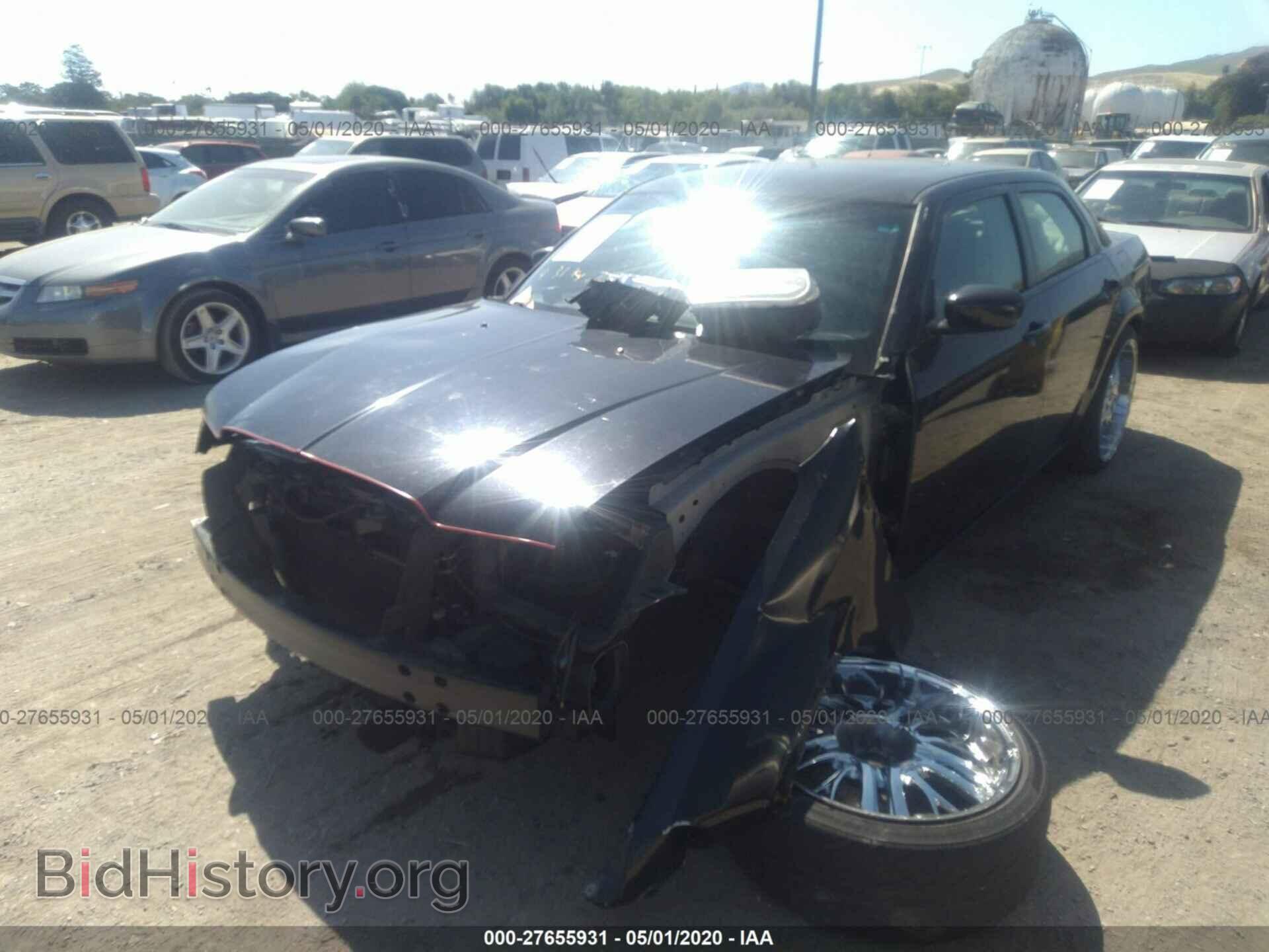 2005 CHRYSLER 300C - VIN: 2C3JA63H65H175429 - Фото 2