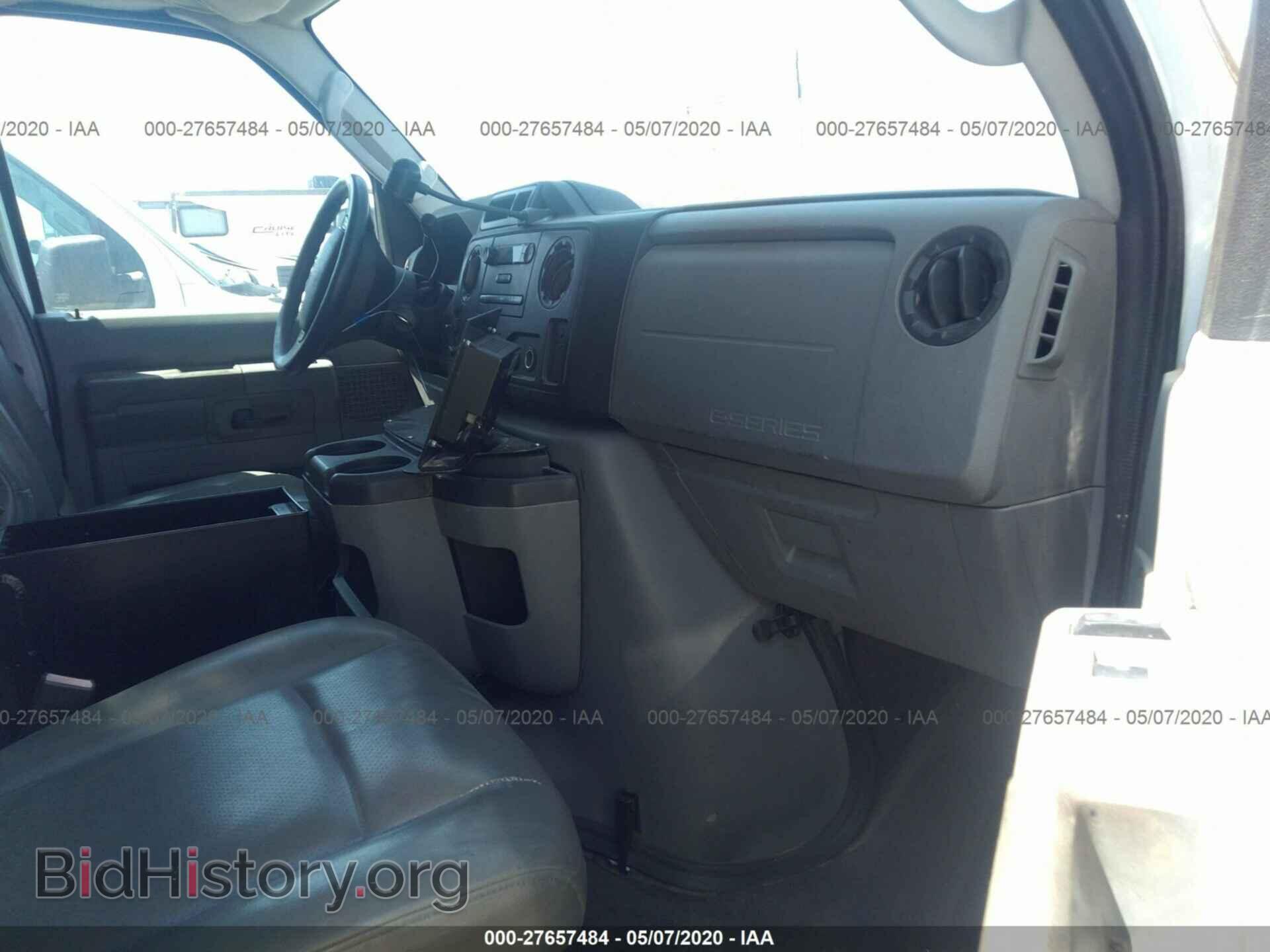 2010 FORD ECONOLINE - VIN: 1FBSS3BLXADA73922 - Фото 5