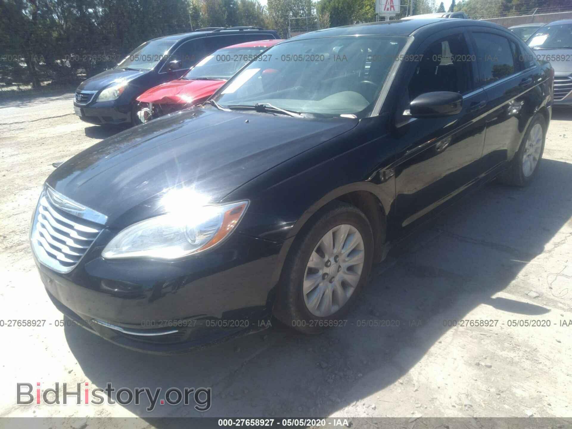 2011 CHRYSLER 200 - VIN: 1C3BC4FB9BN563509 - Фото 2