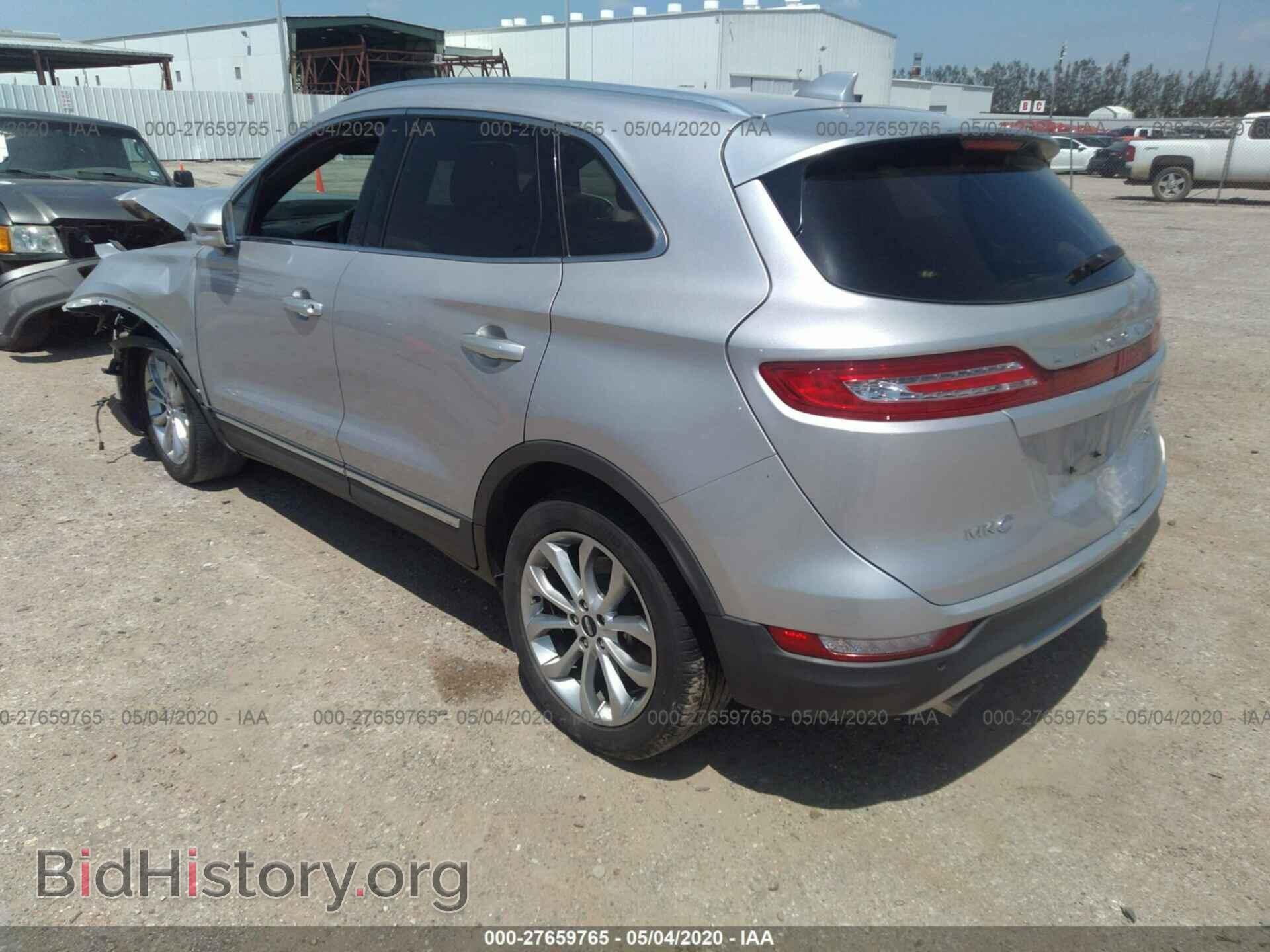 2017 LINCOLN MKC - VIN: 5LMCJ2C94HUL14666 - Photo 3