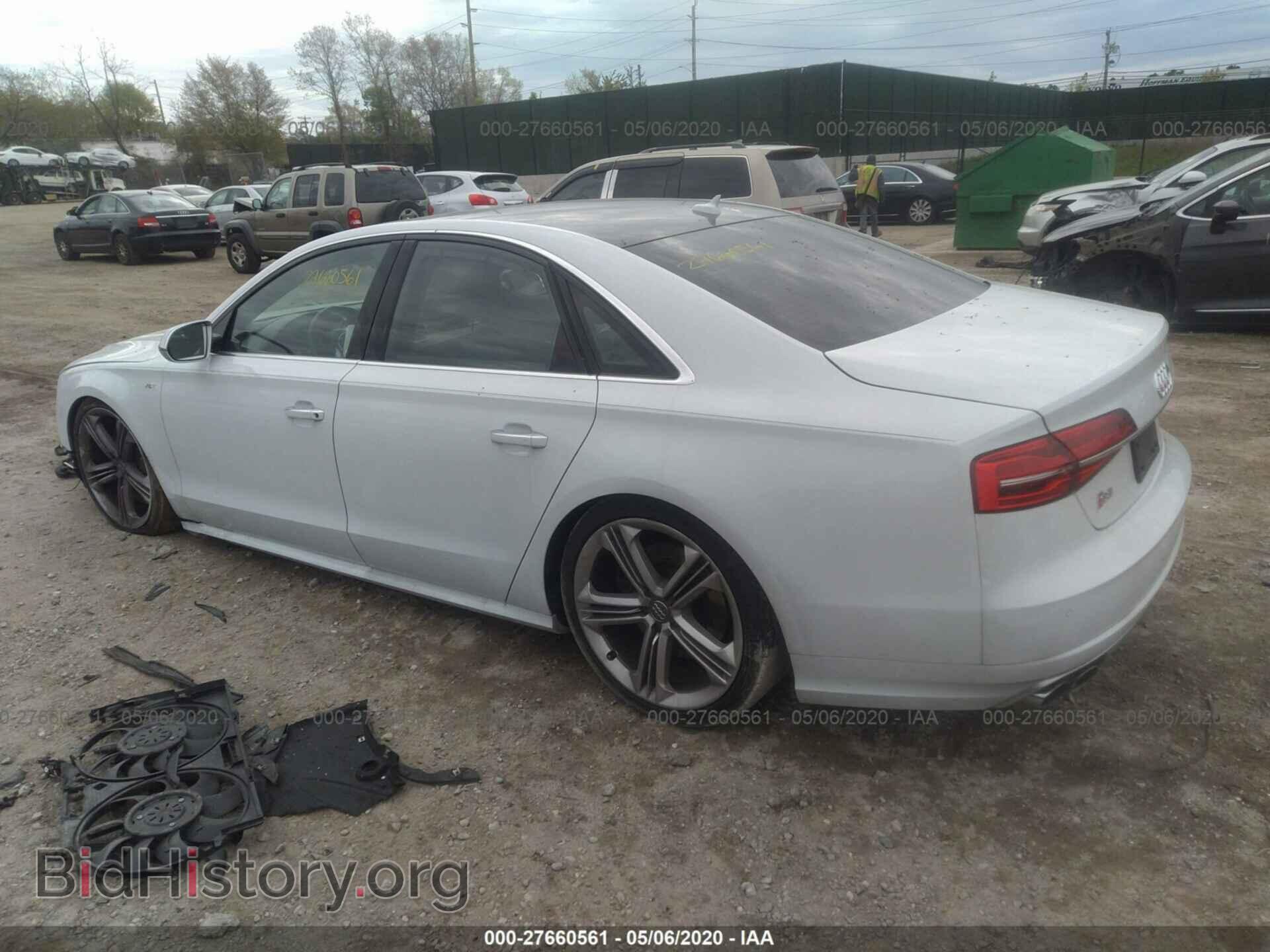 2015 AUDI S8 - VIN: WAUK2AFD2FN011609 - Фото 3