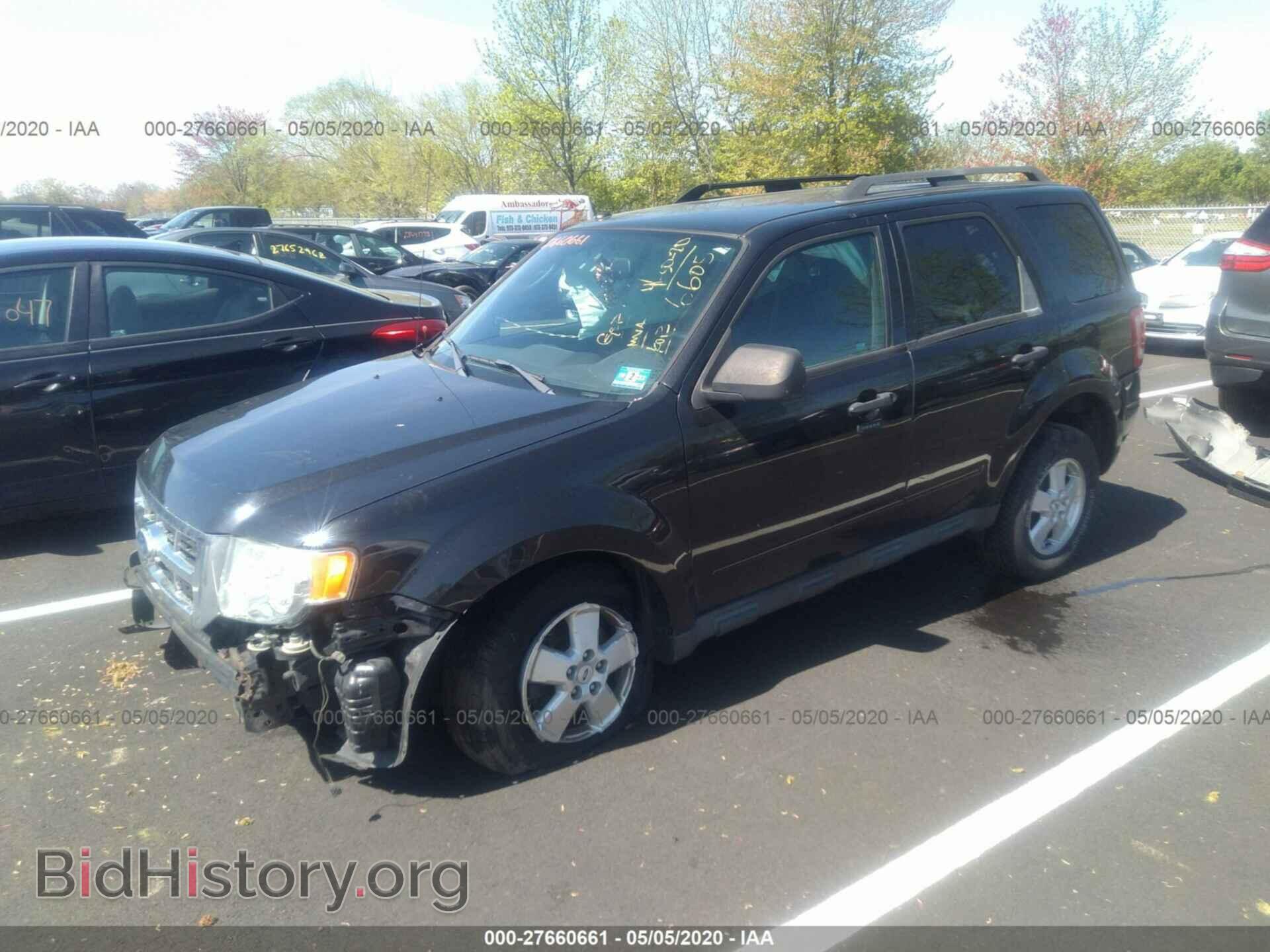 2011 FORD ESCAPE - VIN: 1FMCU9D71BKC46605 - Фото 2