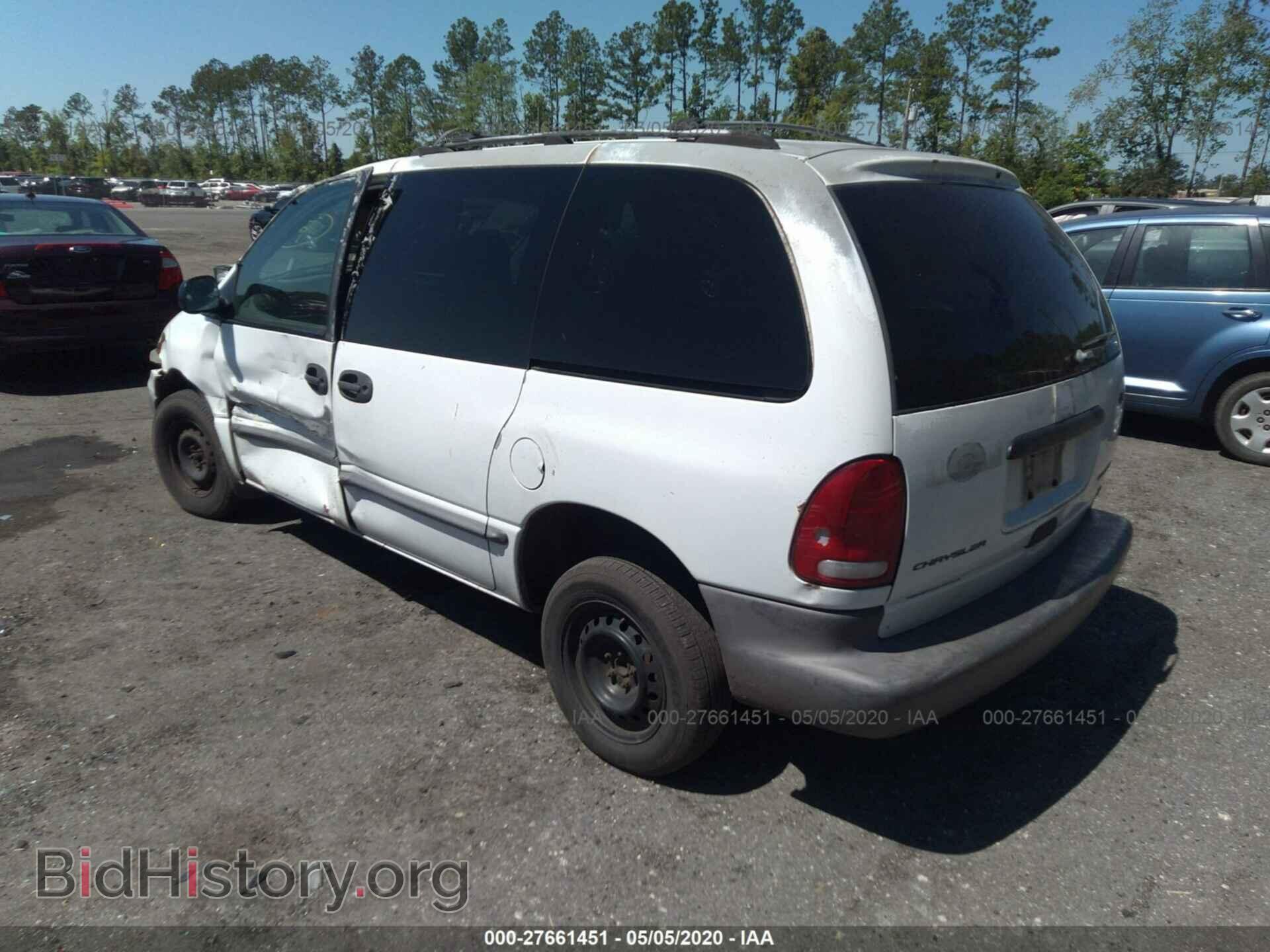 2000 CHRYSLER CARAVAN - VIN: 2C4GP25G1YR617405 - Фото 3