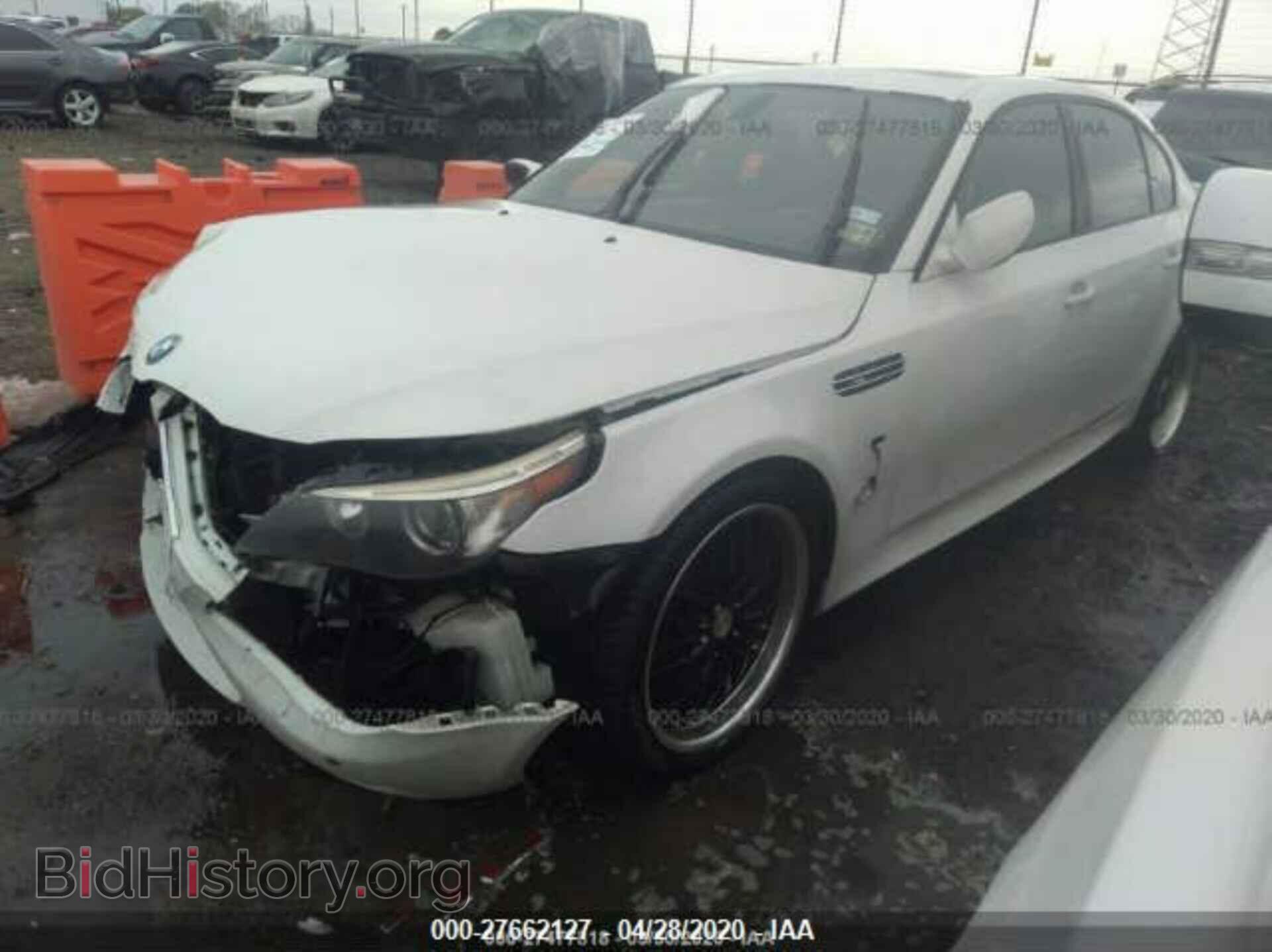 2006 BMW M5 - VIN: WBSNB93576CX06510 - Фото 2
