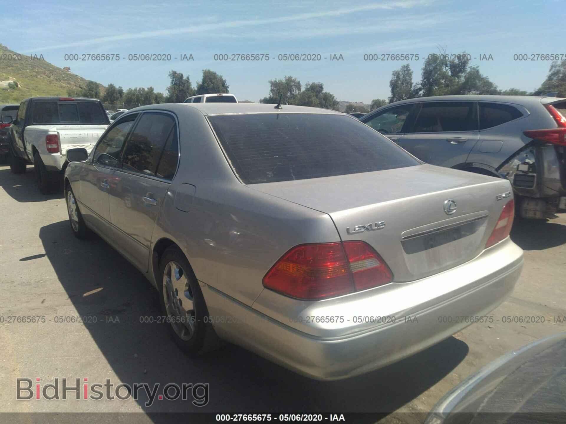 2002 LEXUS LS - VIN: JTHBN30F920063339 - Фото 3