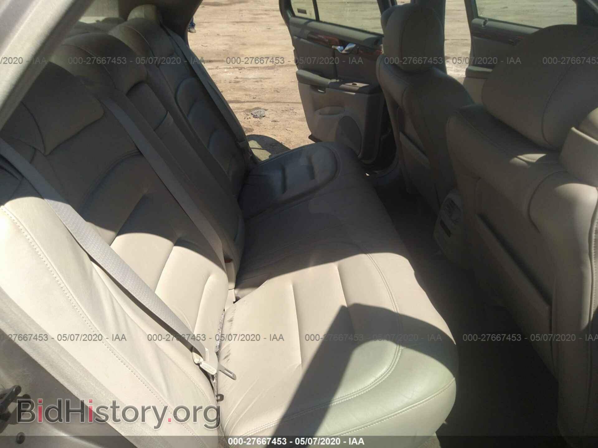 2000 CADILLAC DEVILLE - VIN: 1G6KD54Y1YU281842 - Photo 8