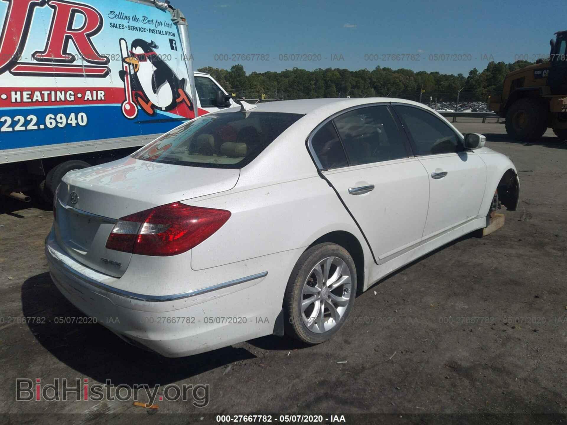 2012 HYUNDAI GENESIS - VIN: KMHGC4DD1CU183220 - Фото 4