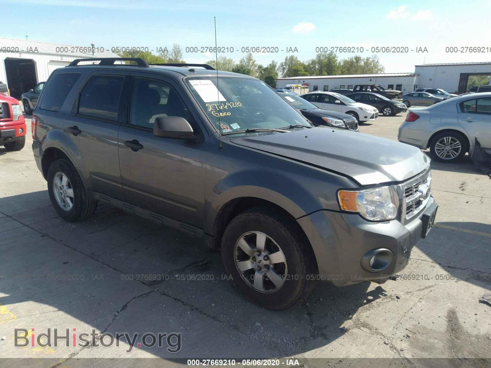 Фотография 1FMCU0D70CKA99920 - FORD ESCAPE 2012