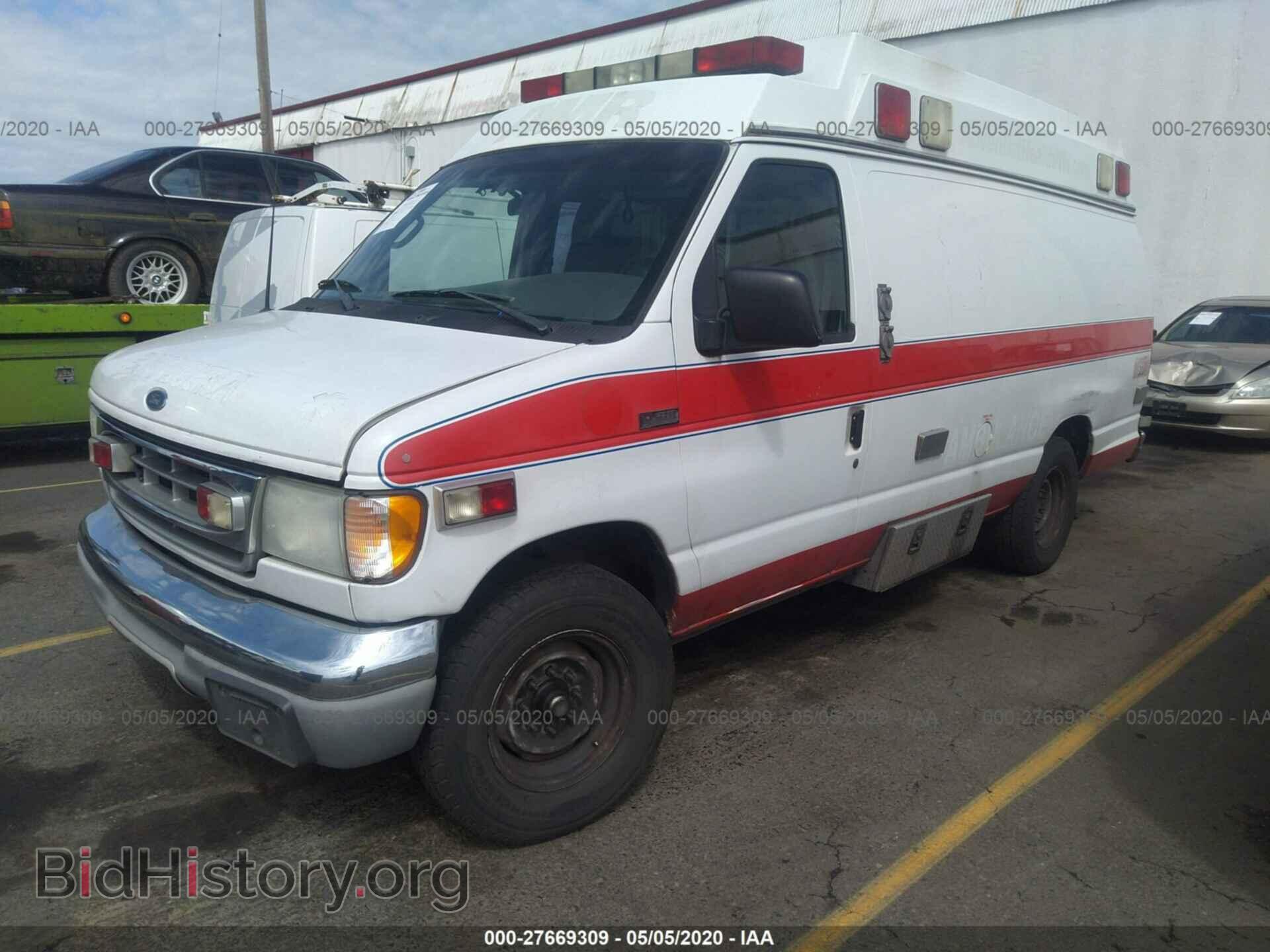 2002 FORD ECONOLINE - VIN: 1FDSS34F02HA69919 - Photo 2