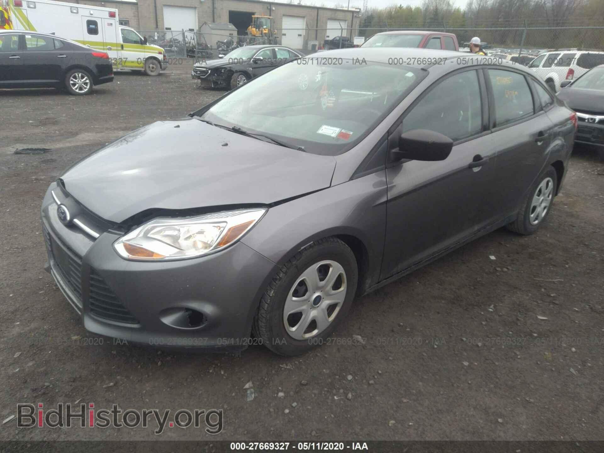 2014 FORD FOCUS - VIN: 1FADP3E23EL424762 - Фото 2