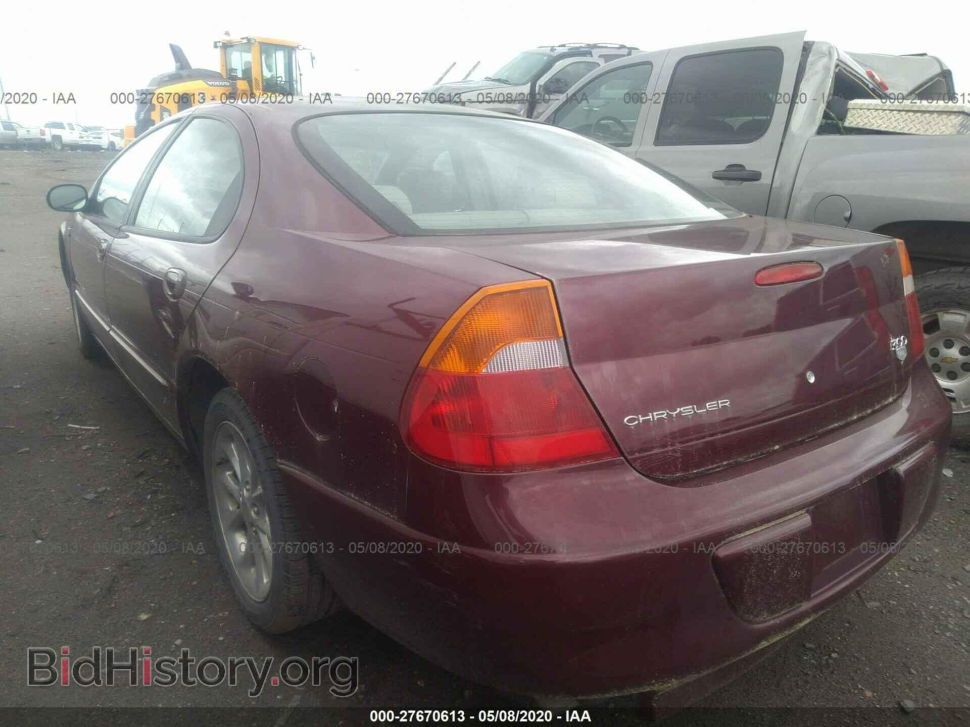 2000 CHRYSLER 300M - VIN: 2C3HE66G9YH298054 - Photo 3