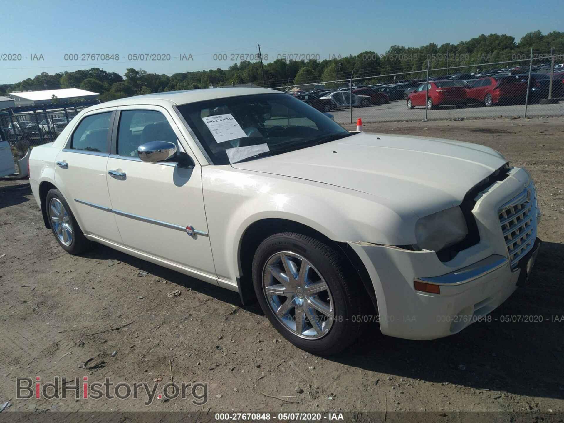 Photo 2C3LA63H17H****** - CHRYSLER 300C 2007