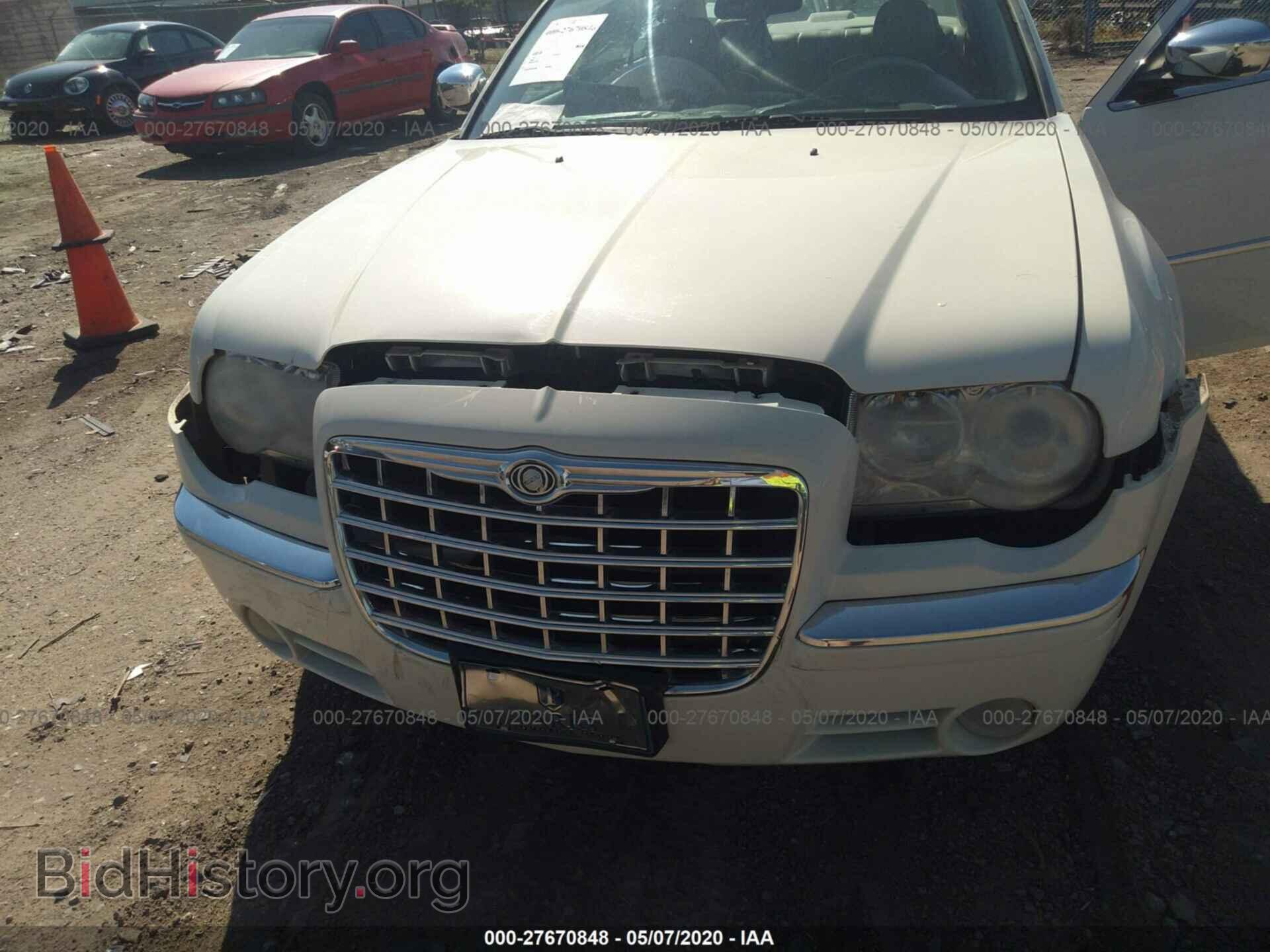 2007 CHRYSLER 300C - VIN: 2C3LA63H17H825439 - Фото 6