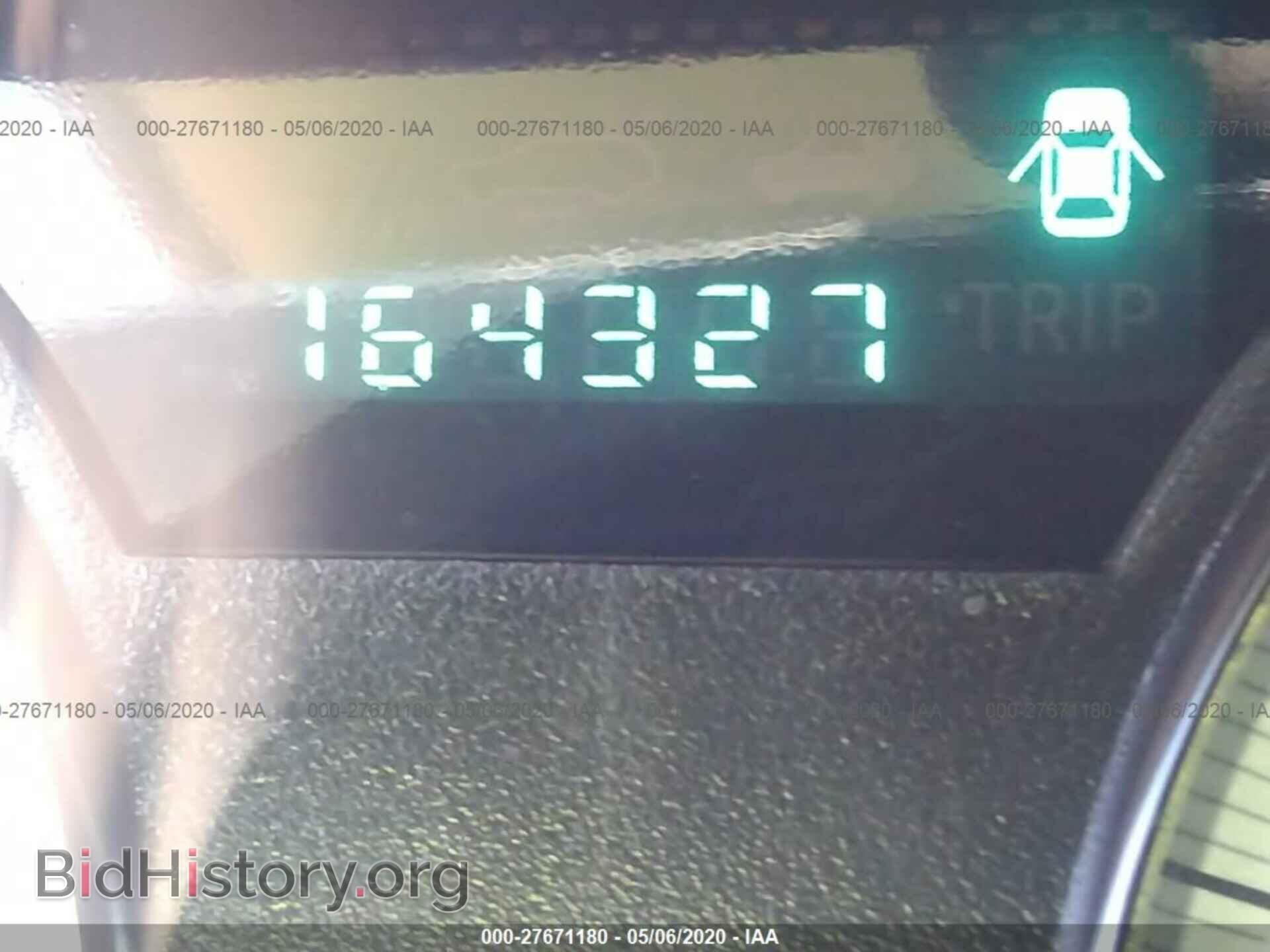 2010 CHRYSLER 300 - VIN: 2C3CA4CD2AH328523 - Фото 7
