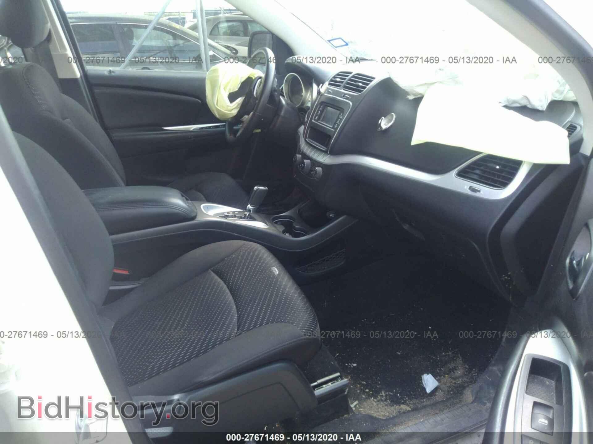 2018 DODGE JOURNEY - VIN: 3C4PDCAB0JT385617 - Фото 5