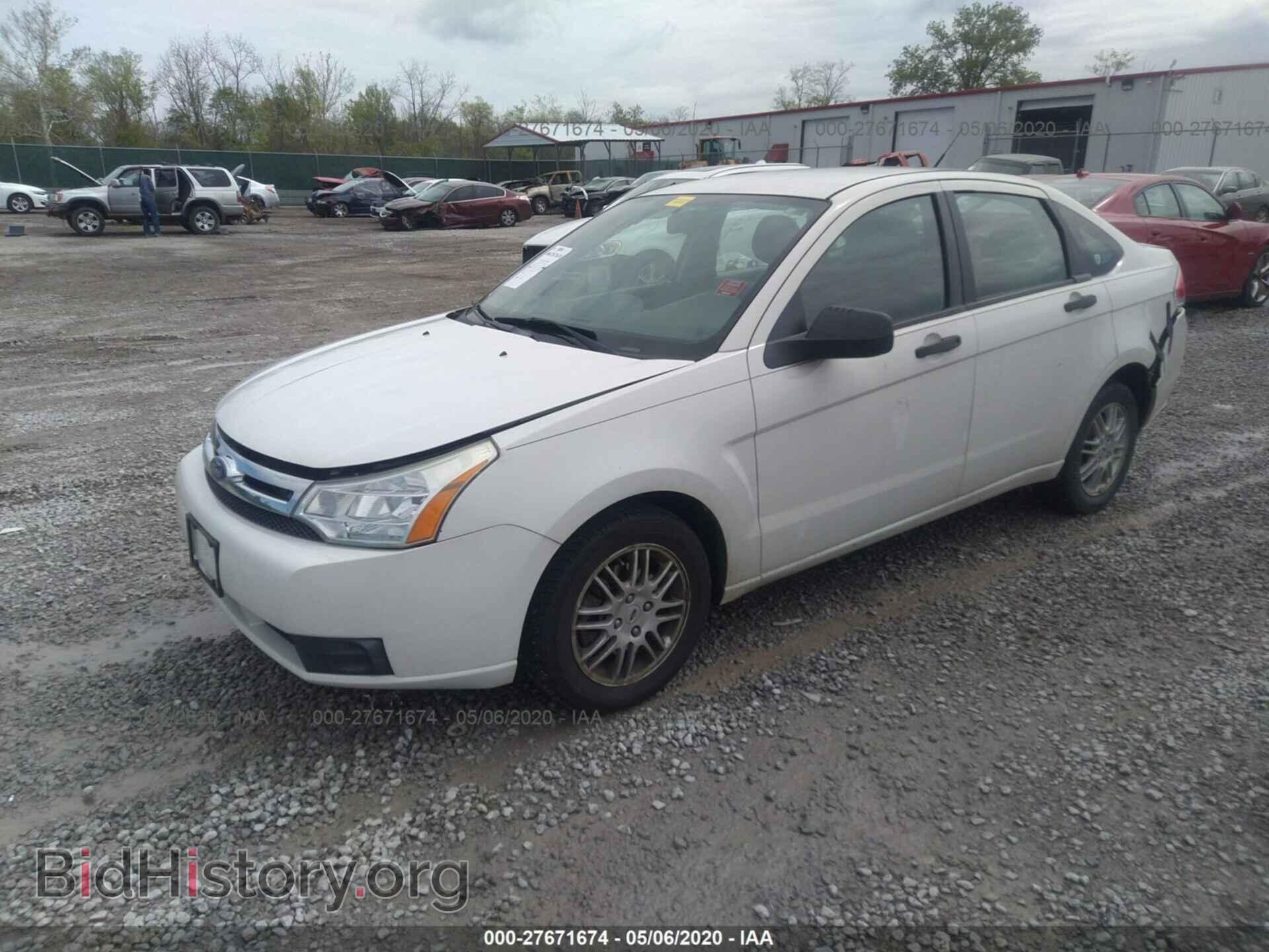2010 FORD FOCUS - VIN: 1FAHP3FN0AW224666 - Фото 2