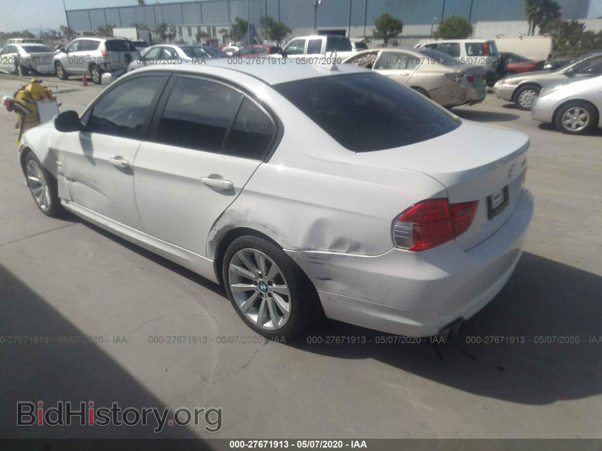 2011 BMW 328 - VIN: WBAPH5G52BNM78106 - Фото 3