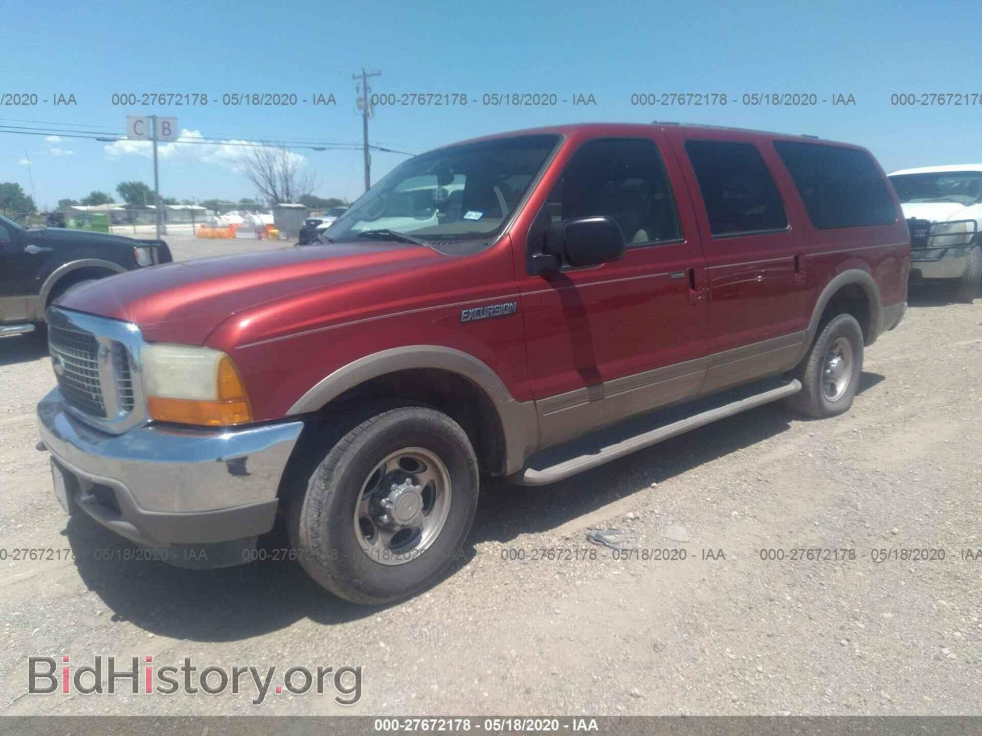 2000 FORD EXCURSION - VIN: 1FMNU42L0YEA74196 - Photo 2