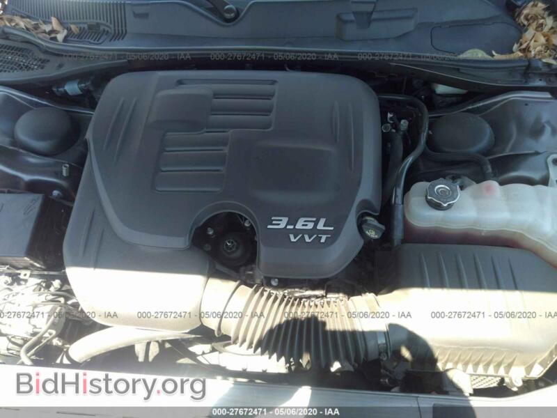 2019 Dodge CHALLENGER (VIN 2C3CDZAG0KH557916) — photo 10 of 11