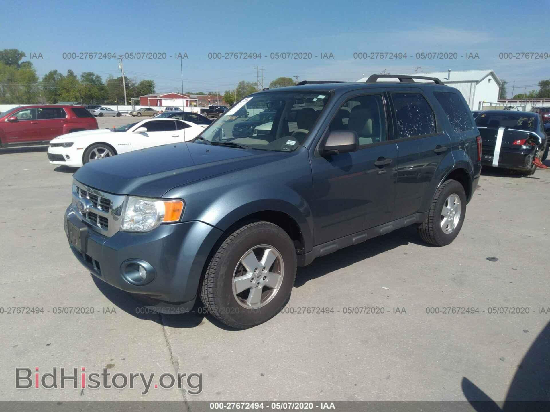 2011 FORD ESCAPE - VIN: 1FMCU9D76BKA76225 - Photo 2