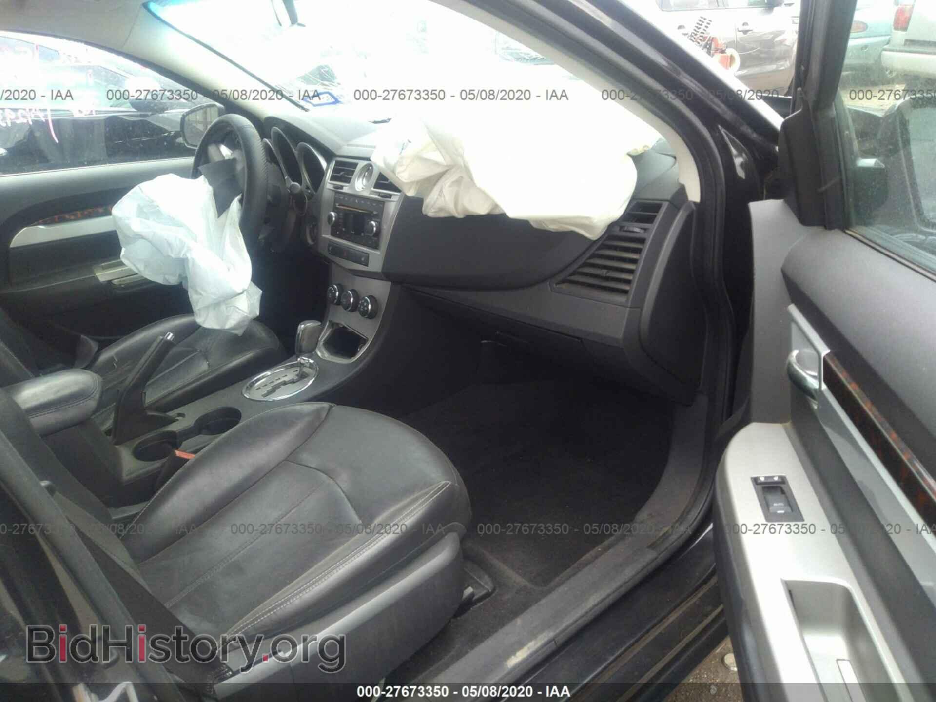 2010 CHRYSLER SEBRING - VIN: 1C3CC5FB3AN233857 - Фото 5