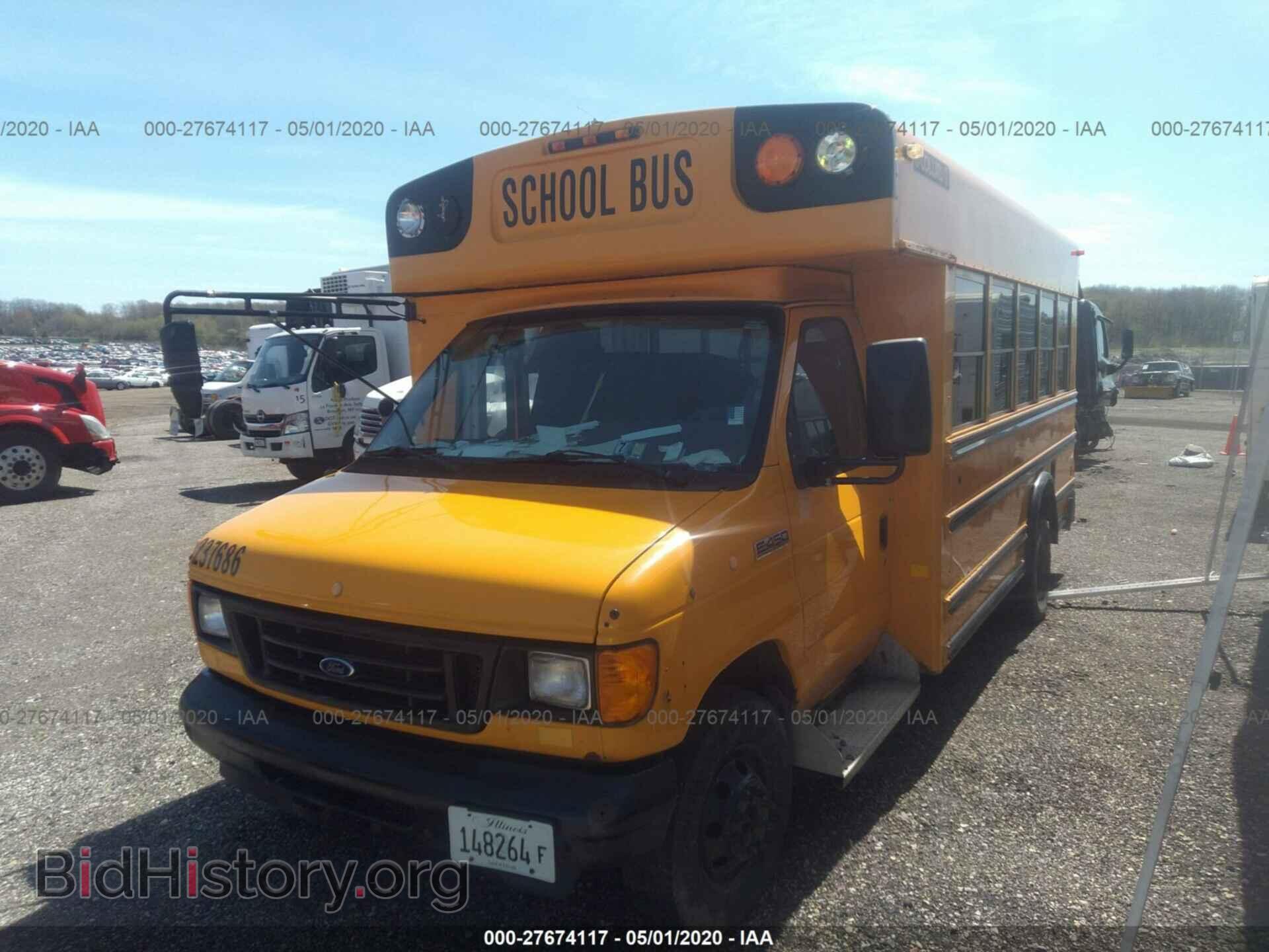 2006 FORD ECONOLINE - VIN: 1FDXE45P76DA54325 - Фото 2