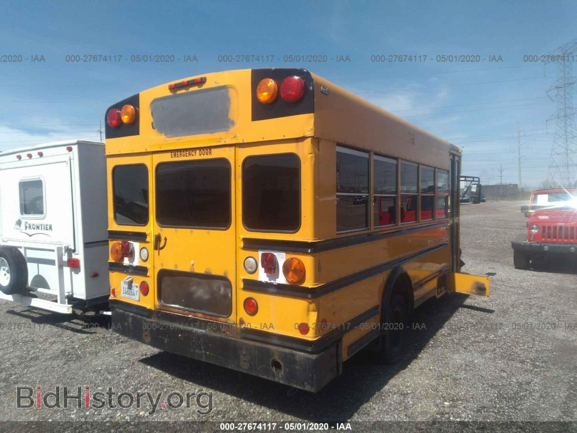 2006 FORD ECONOLINE - VIN: 1FDXE45P76DA54325 - Фото 4