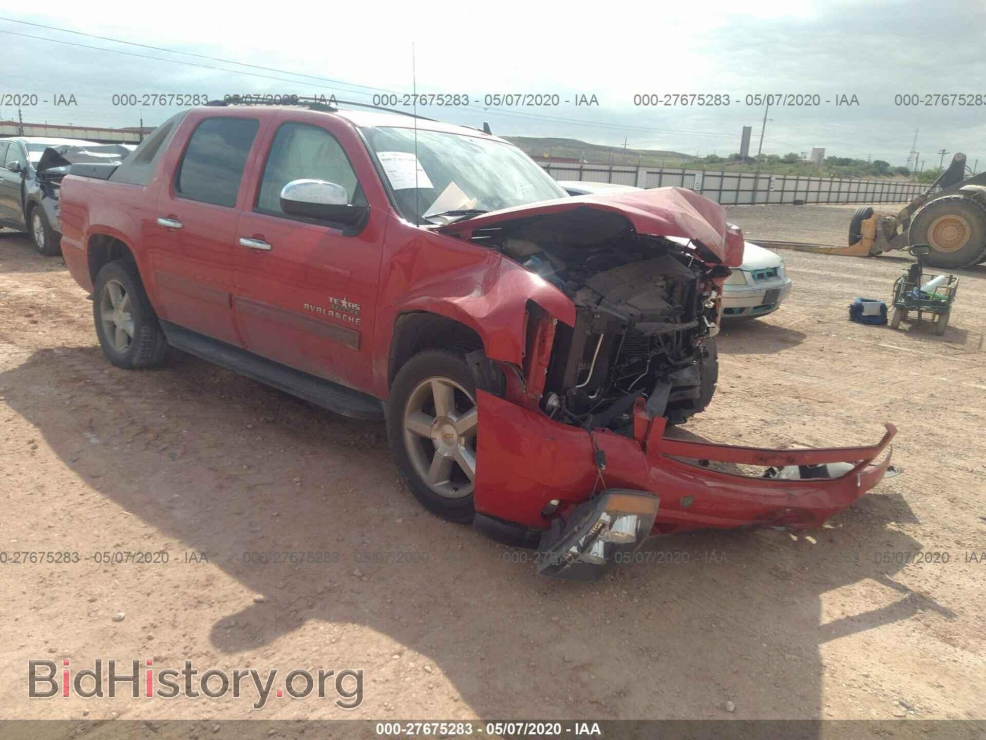 Фотография  - CHEVROLET AVALANCHE 2011