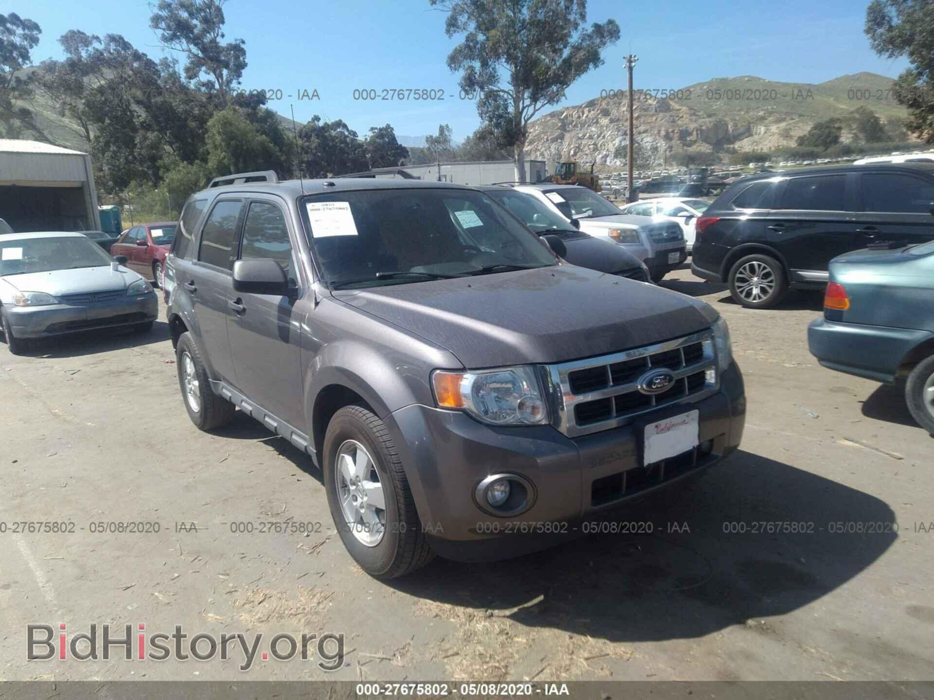 Photo 1FMCU0D72CKC08989 - FORD ESCAPE 2012