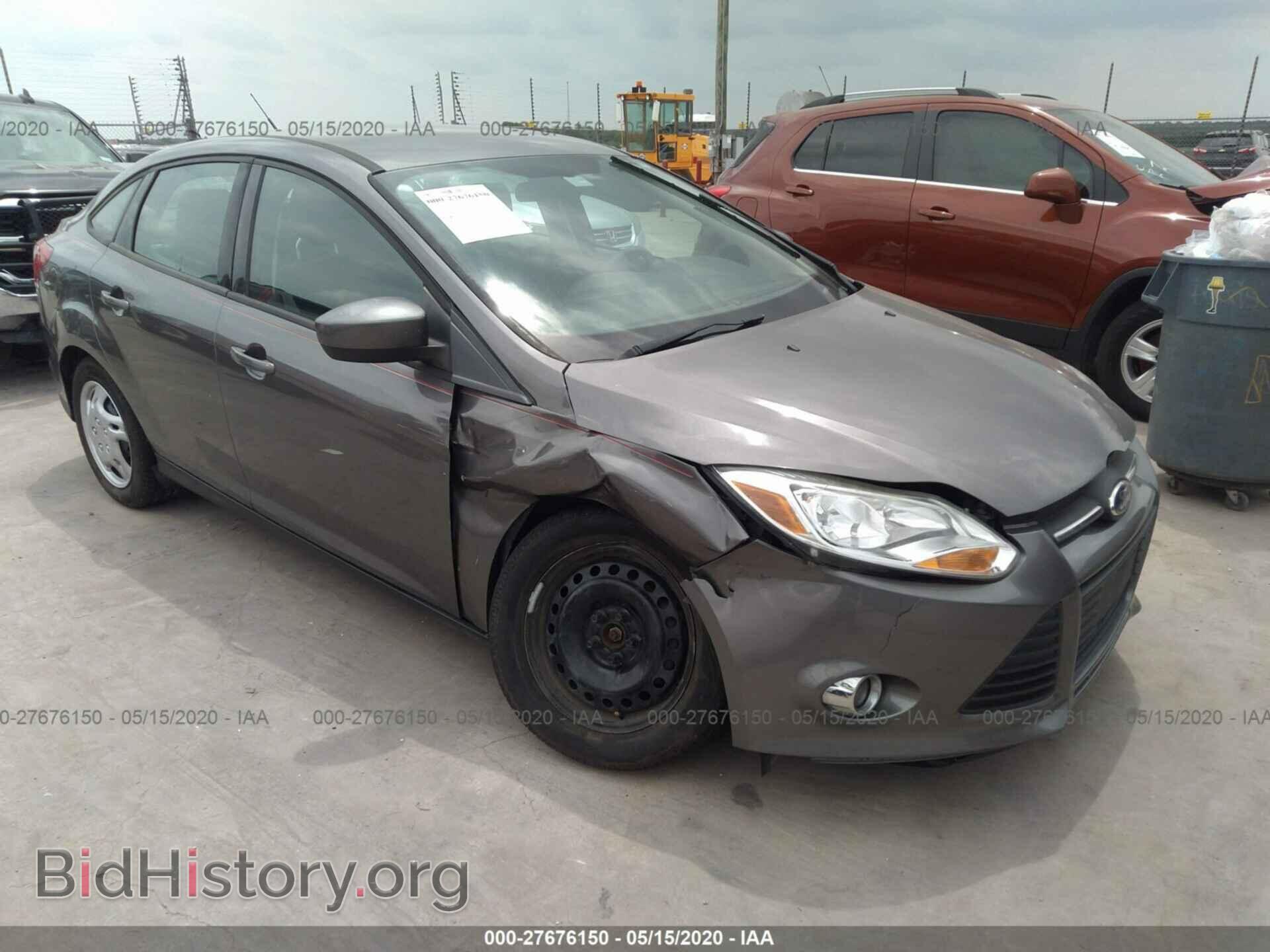 Photo 1FAHP3F21CL210608 - FORD FOCUS 2012