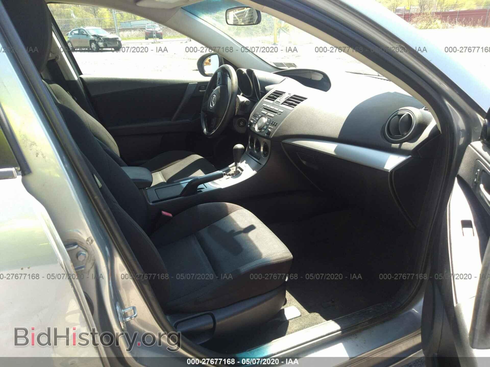 2011 MAZDA 3 - VIN: JM1BL1VG3B1463422 - Photo 5