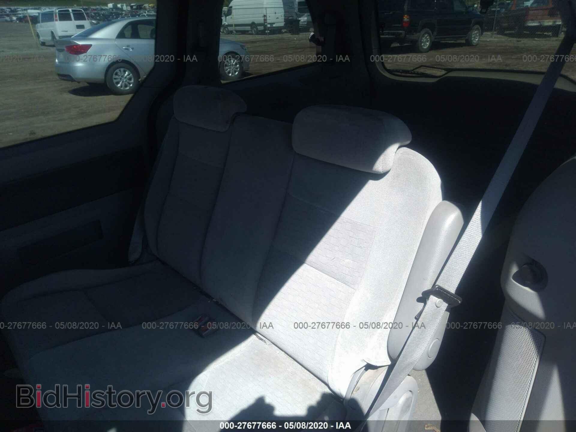 2005 FORD FREESTAR - VIN: 2FMDA51645BA08411 - Фото 8