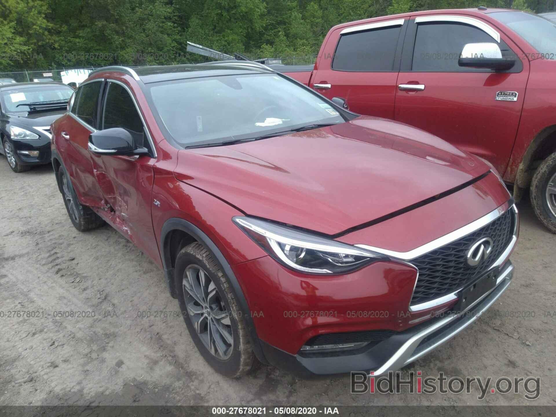 Фотография SJKCH5CRXJA057280 - INFINITI QX30 2018