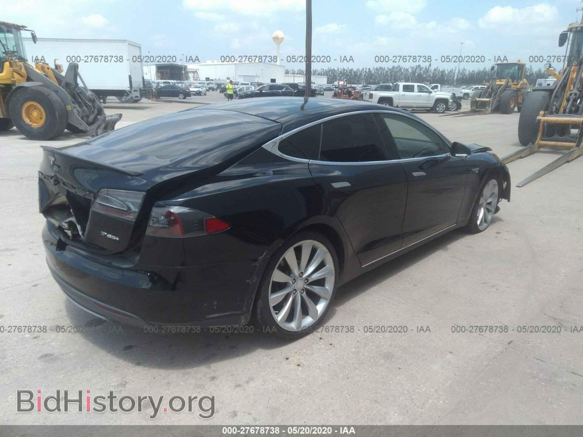 2013 TESLA MODEL S - VIN: 5YJSA1DP0DFP17086 - Photo 4