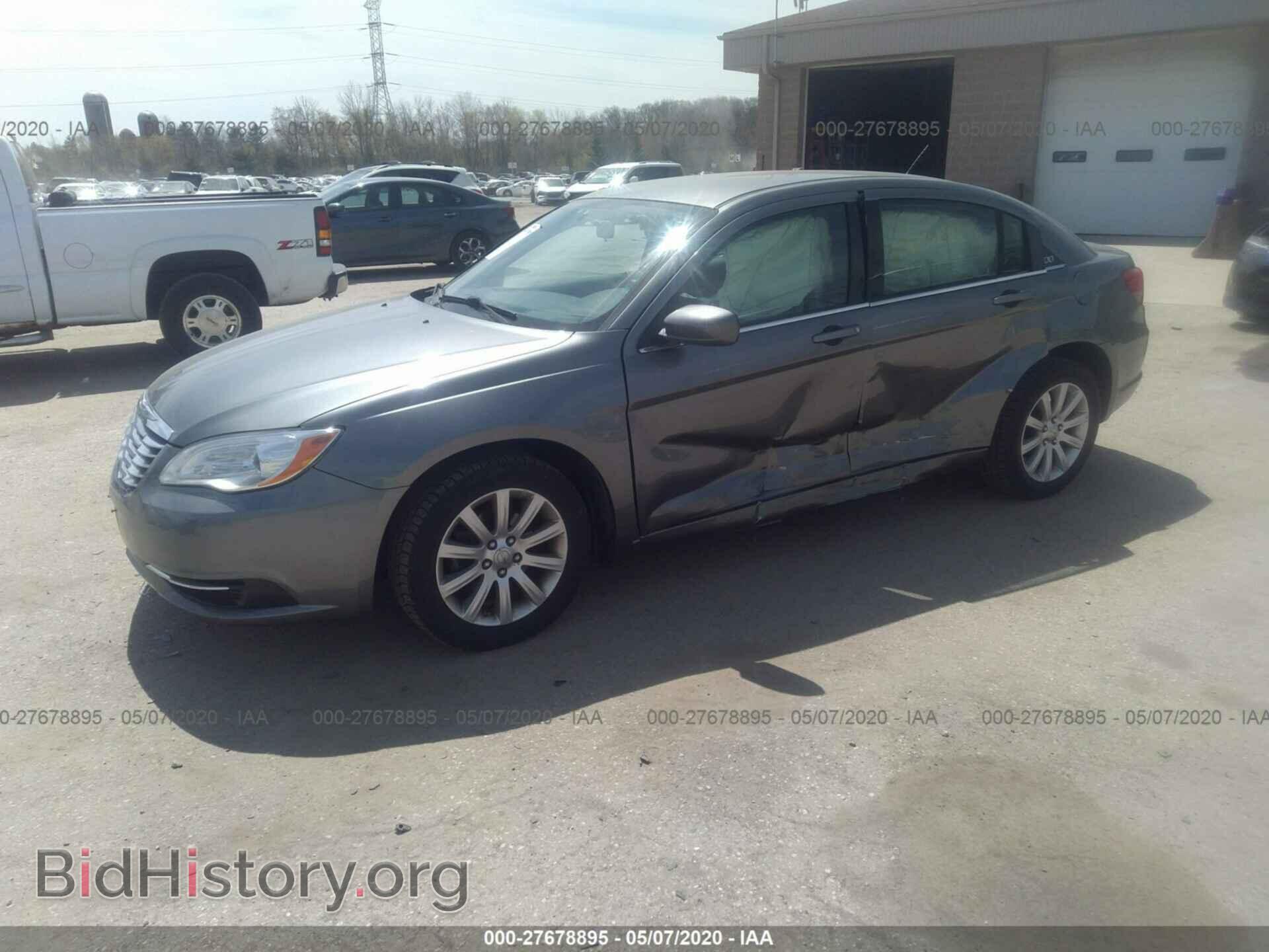 2012 CHRYSLER 200 - VIN: 1C3CCBBB1CN299685 - Фото 2