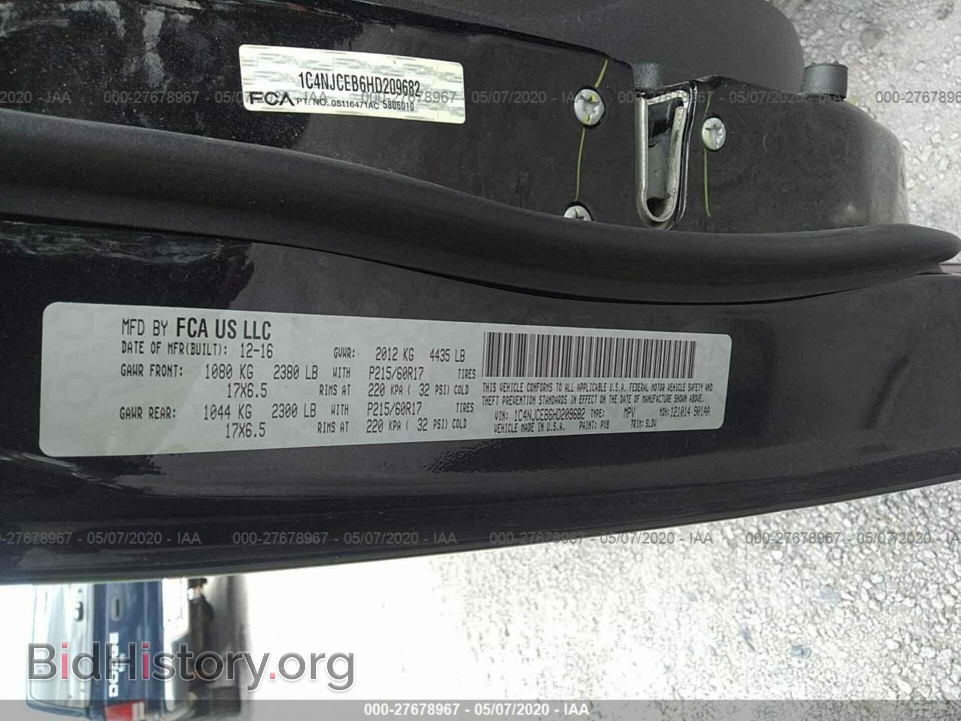 2017 JEEP COMPASS - VIN: 1C4NJCEB6HD209682 - Фото 9