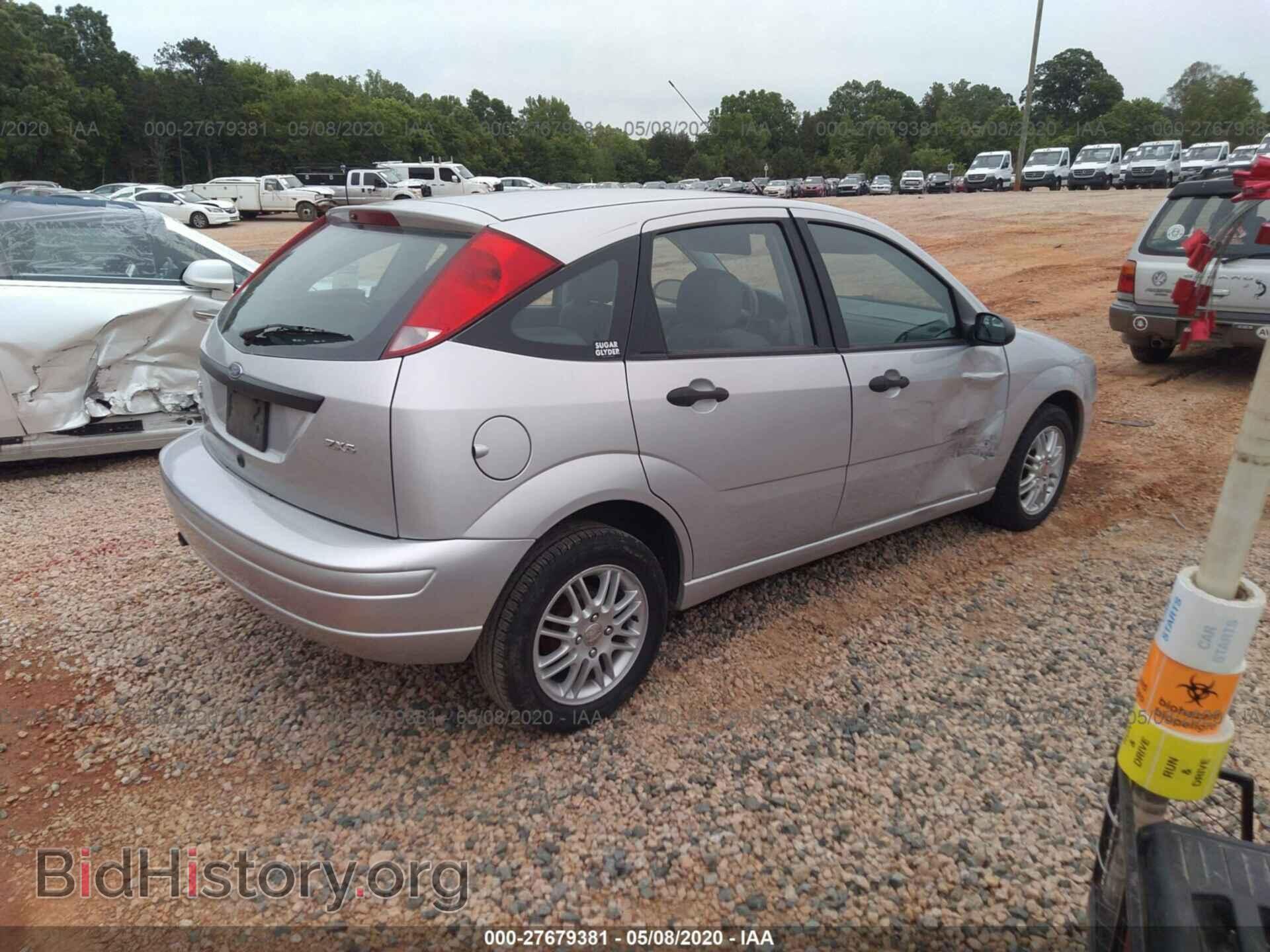 2005 FORD FOCUS - VIN: 3FAFP37N15R106205 - Фото 4