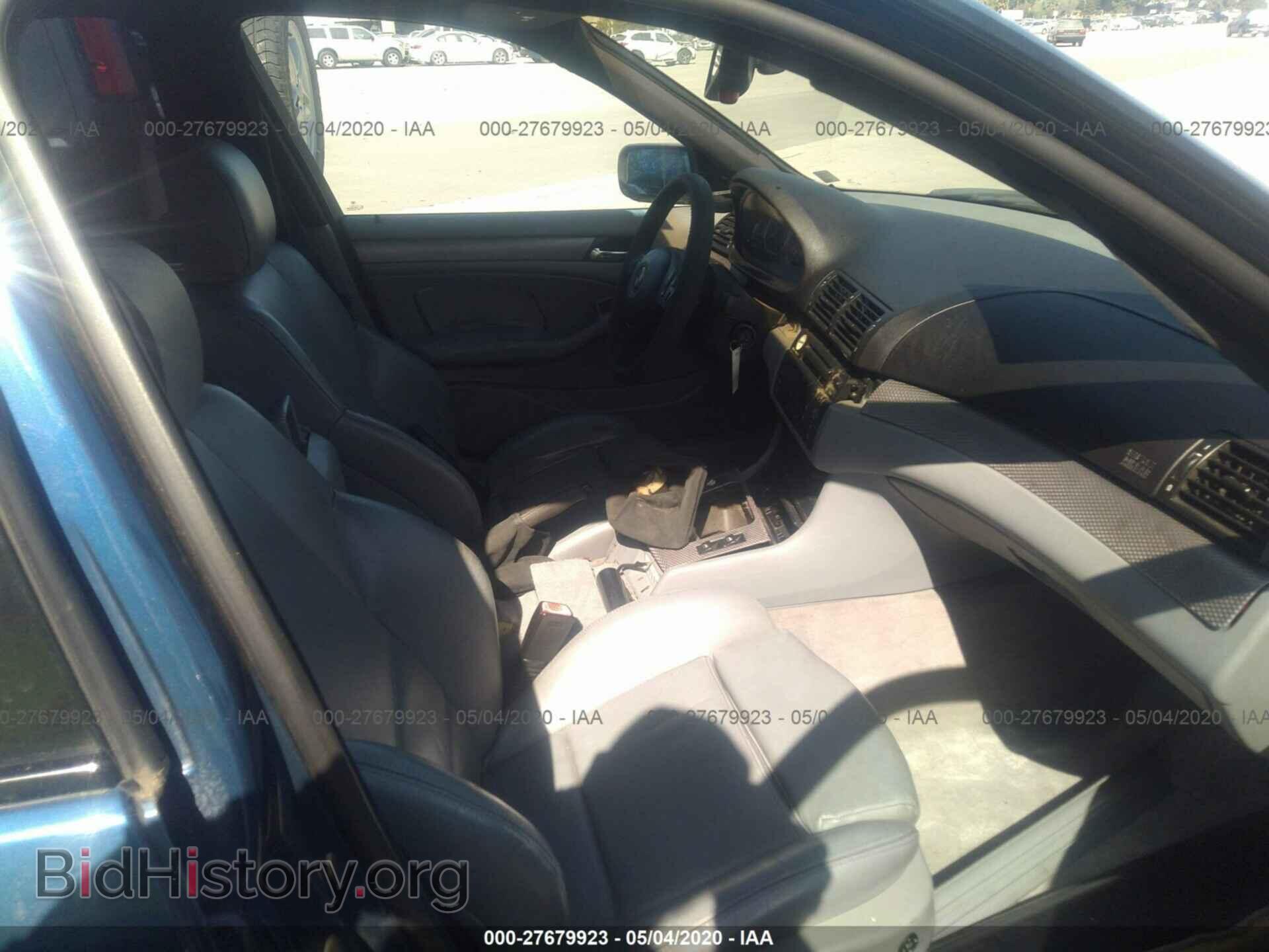 2003 BMW 330 - VIN: WBAEV53463KM04350 - Photo 5